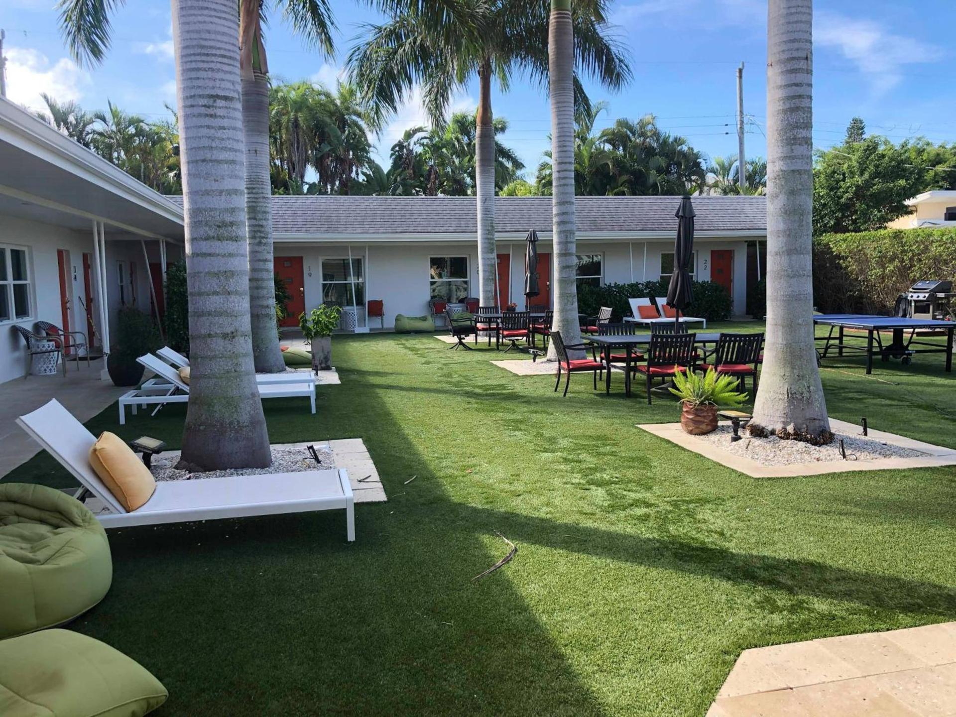 Captiva Beach Resort (open private beach access) photo 71