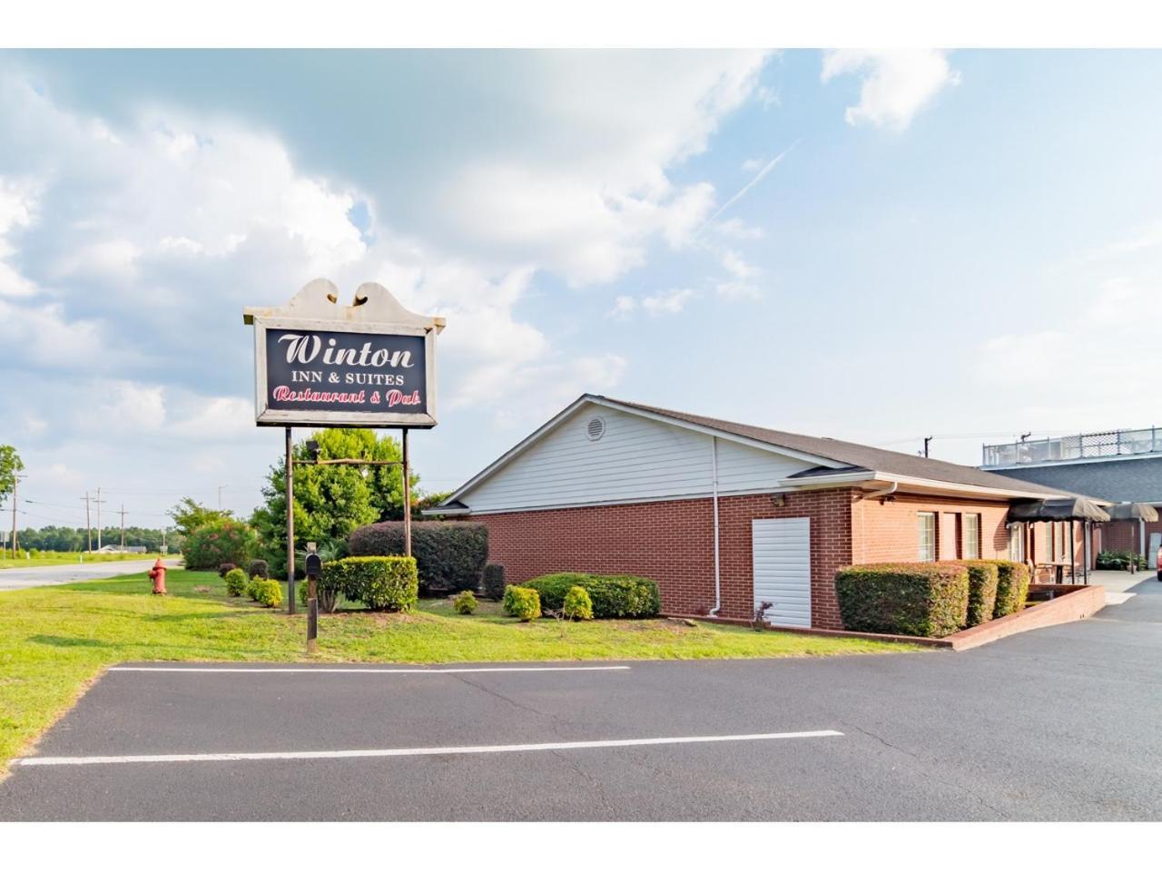 Winton Inn & Suites photo 2