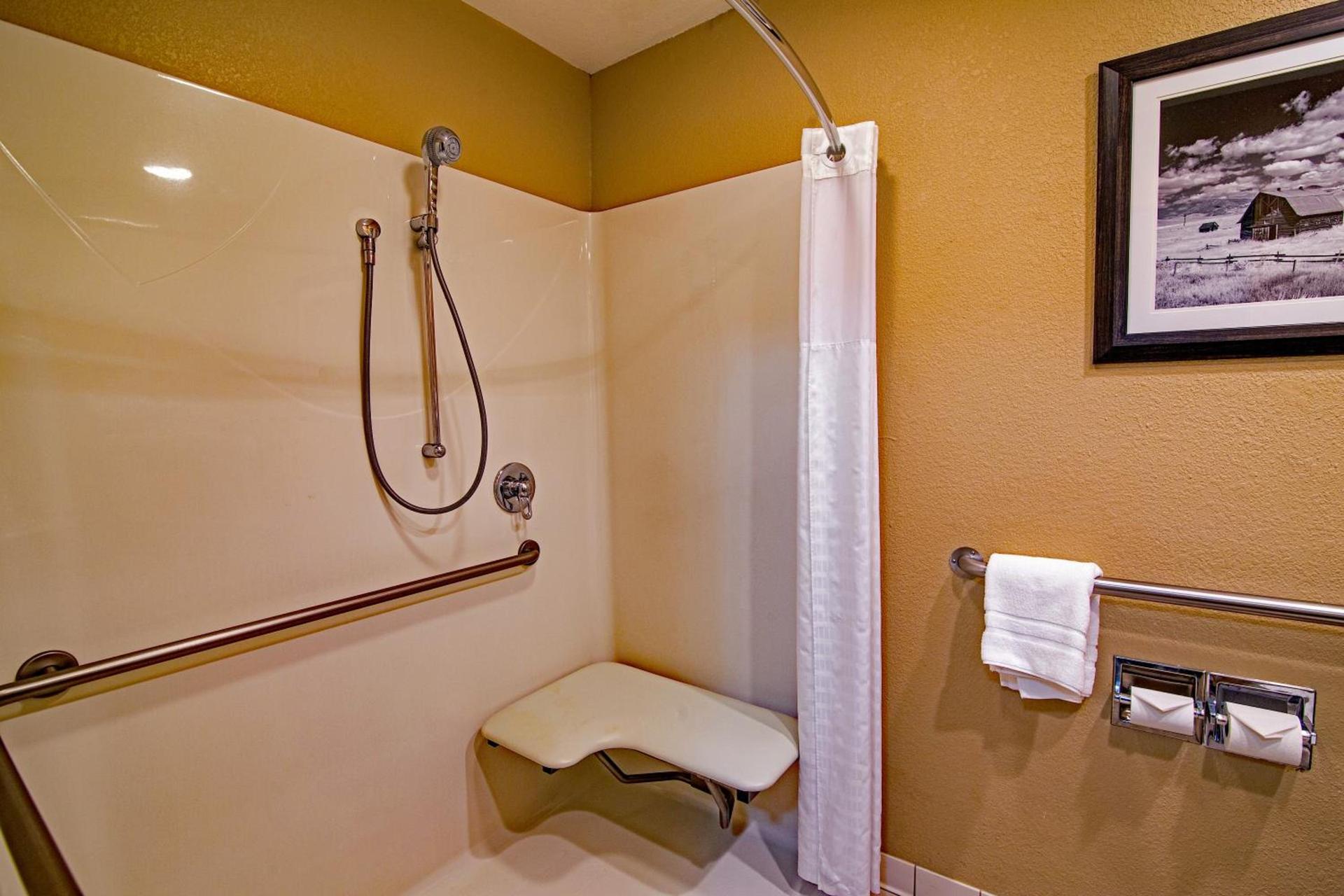 Heritage Inn photo 8