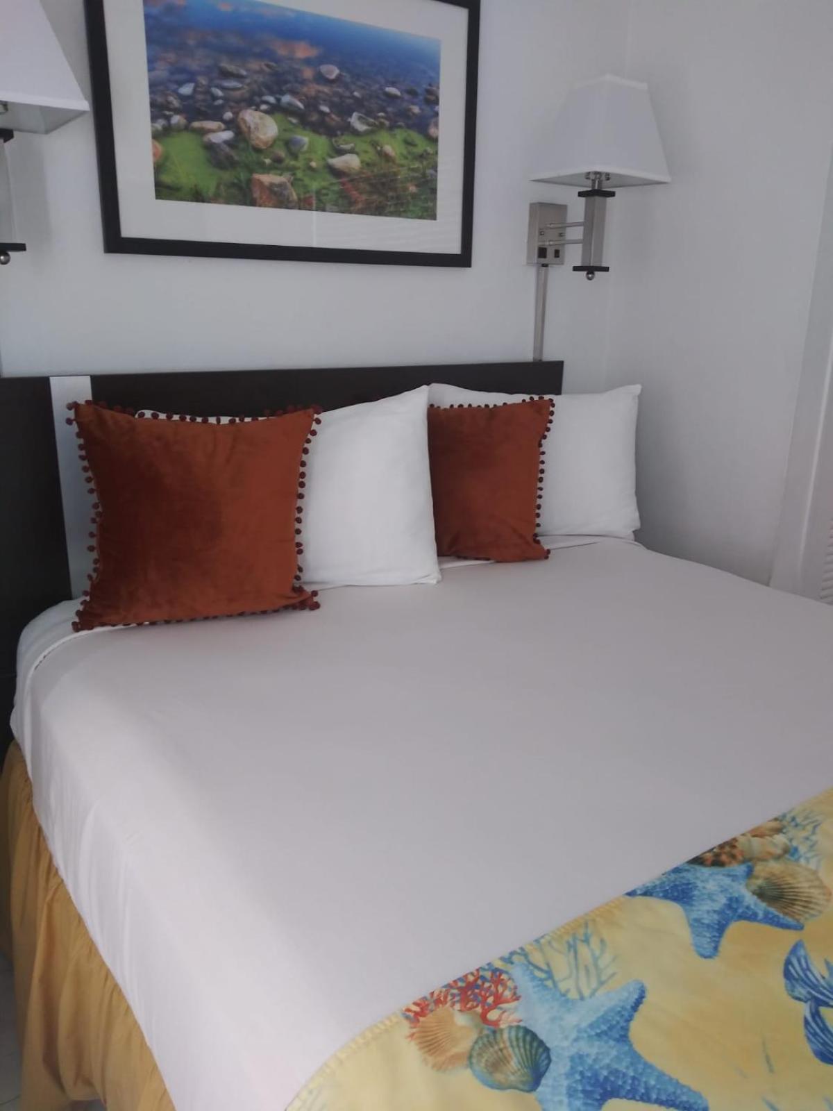 Beach Place Hotel photo 44