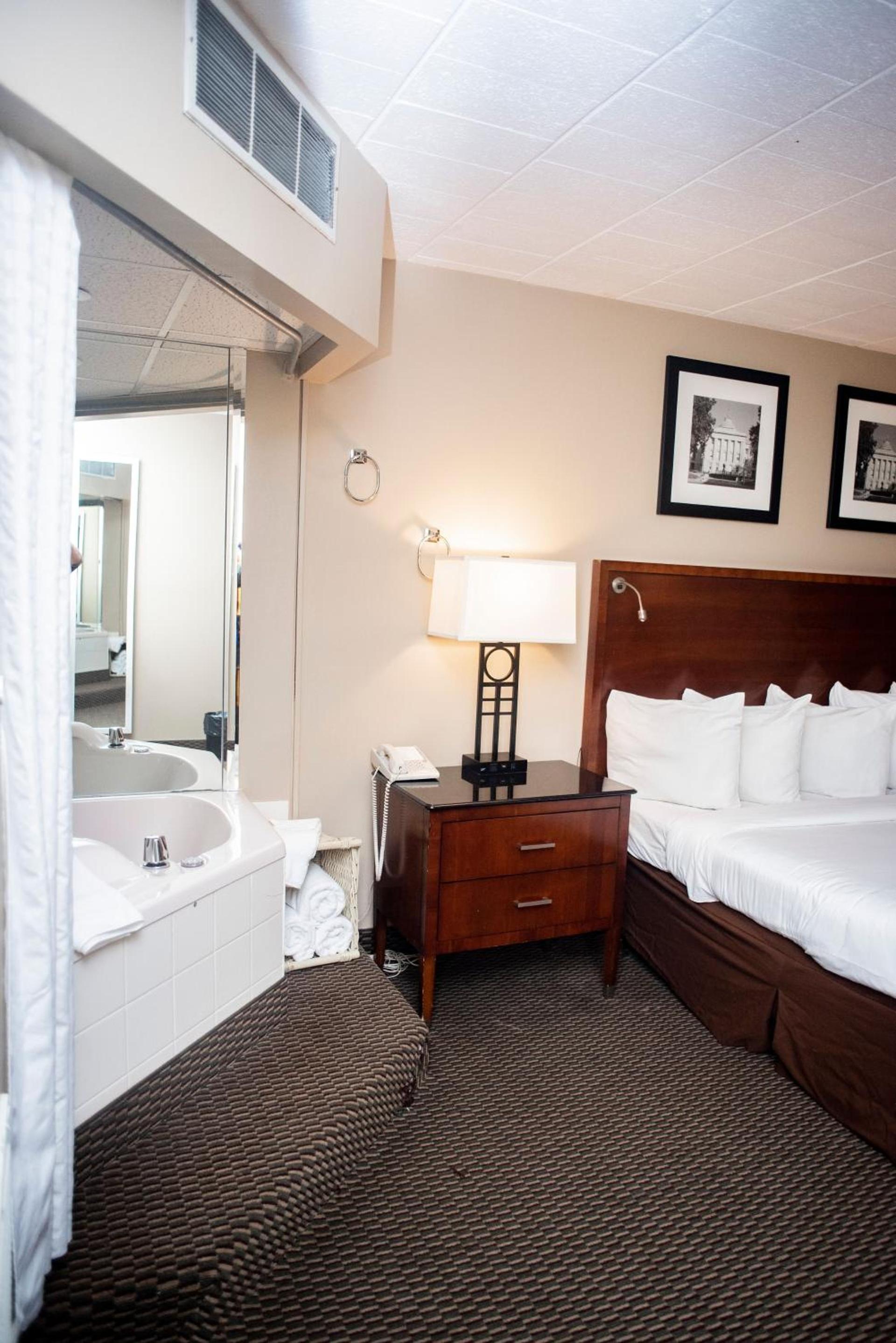 Altoona Grand Hotel photo 20