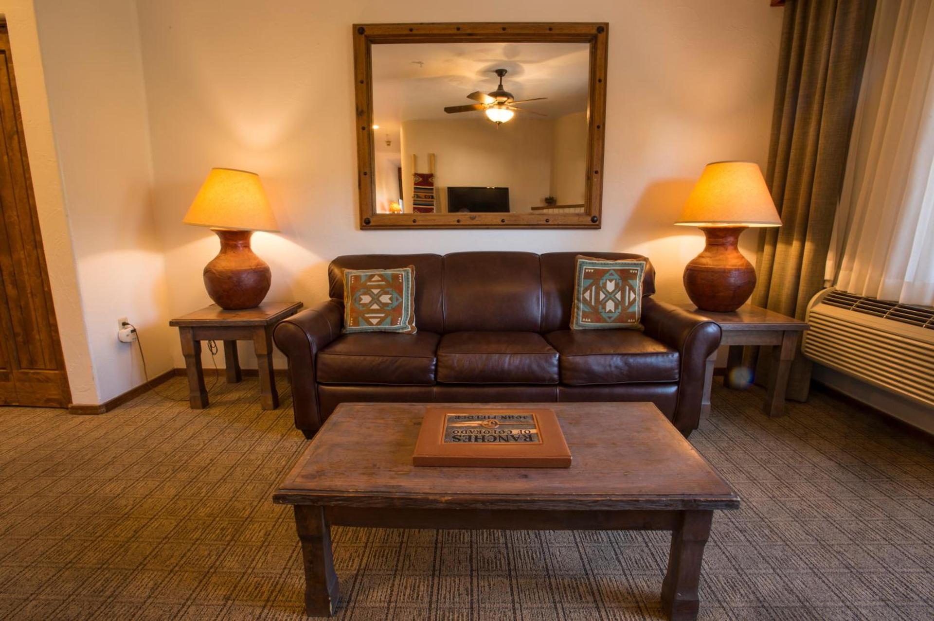 Table Mountain Inn photo 57