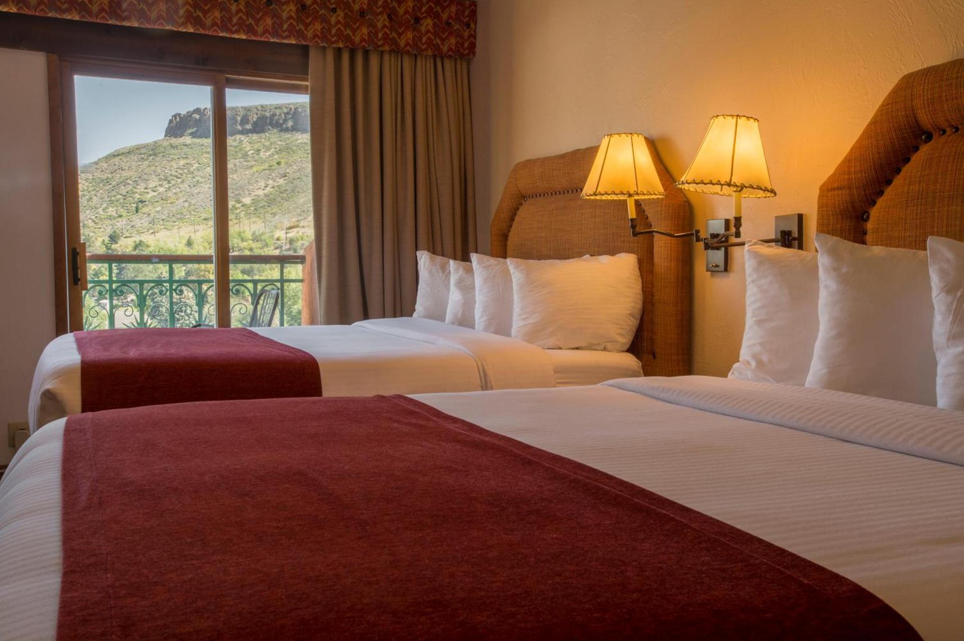 Table Mountain Inn photo 19