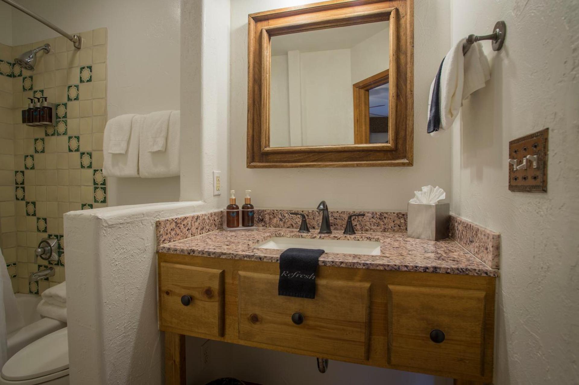 Table Mountain Inn photo 16