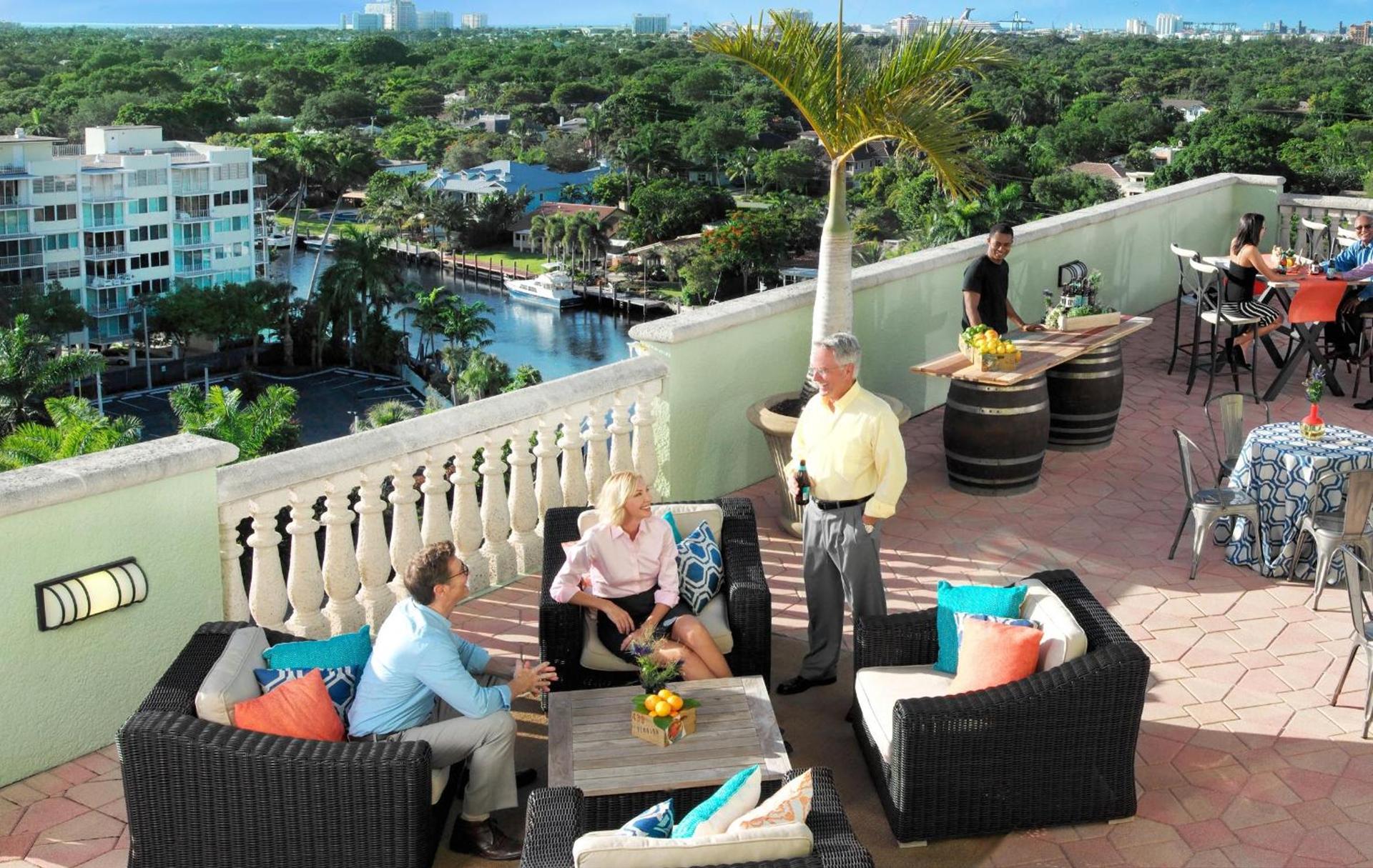 Riverside Hotel photo 11