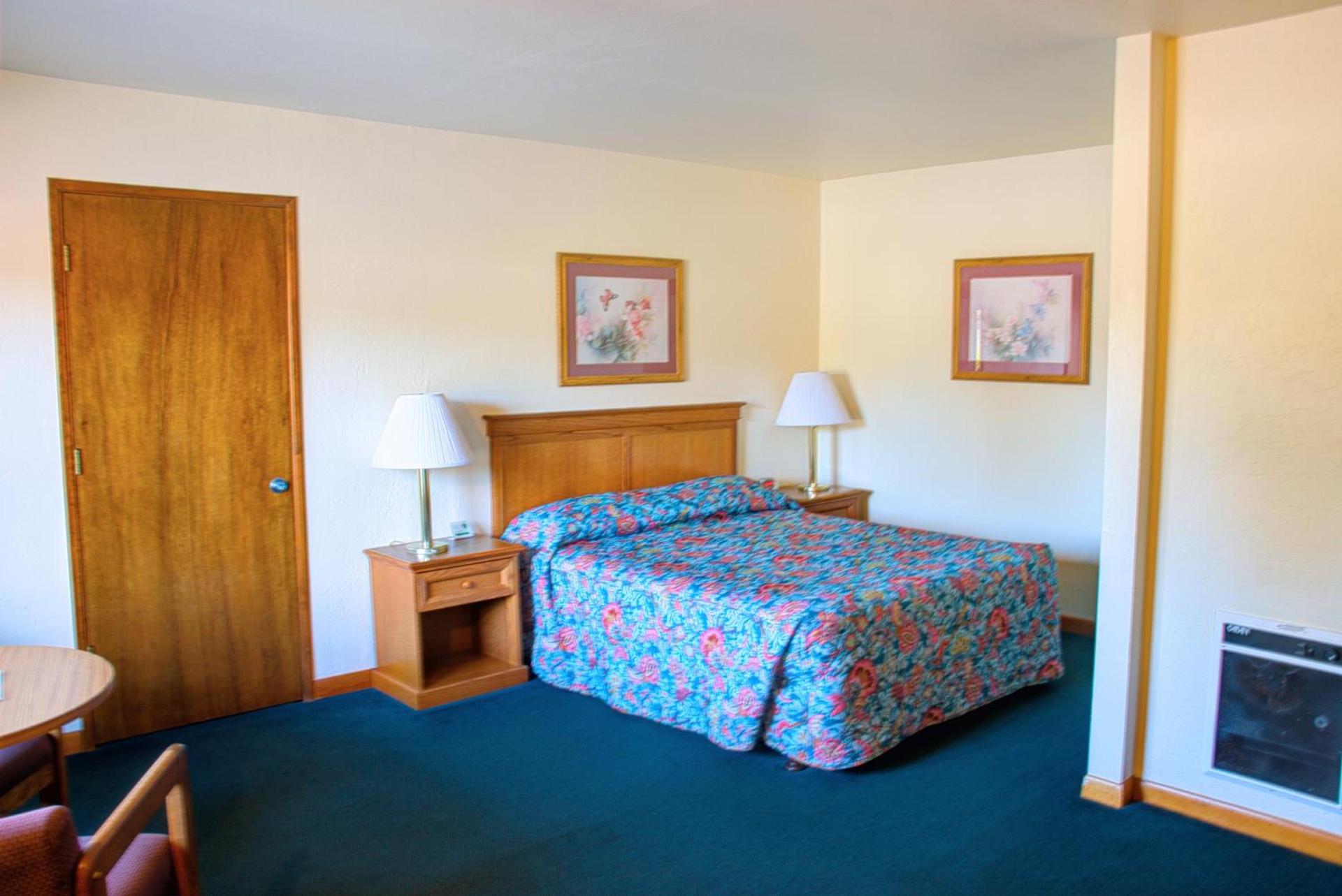 Crescent Beach Motel photo 5