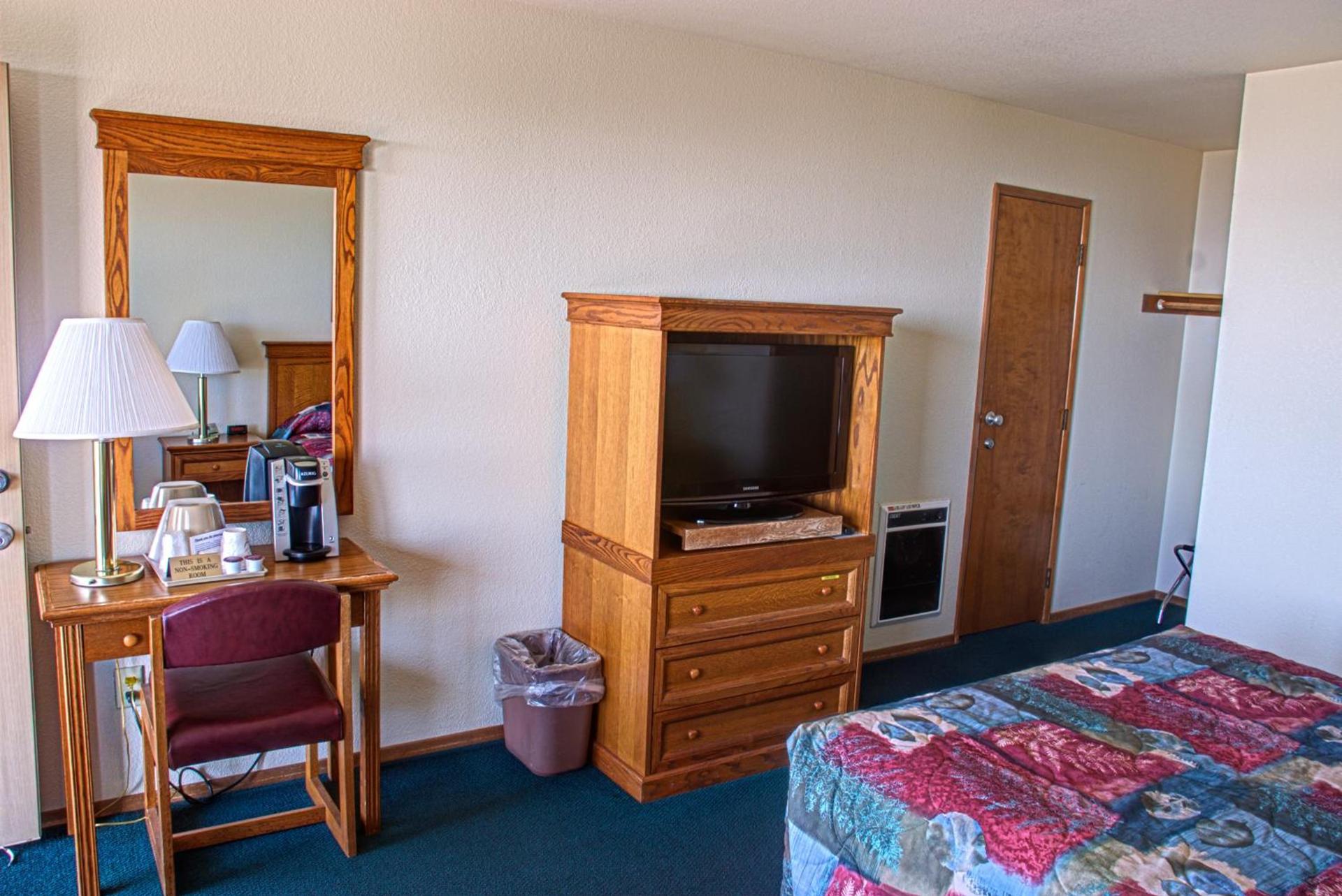 Crescent Beach Motel photo 39