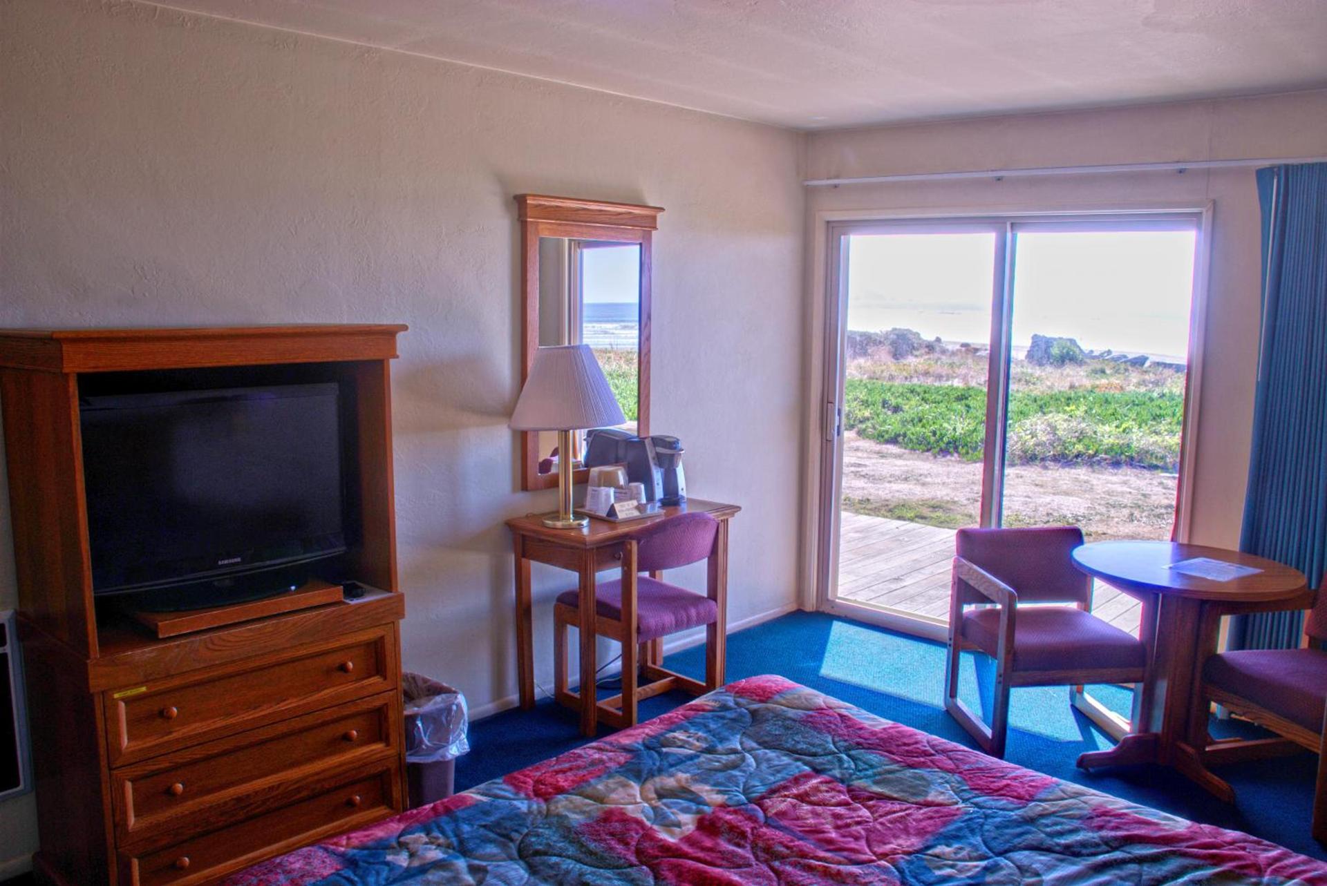 Crescent Beach Motel photo 38