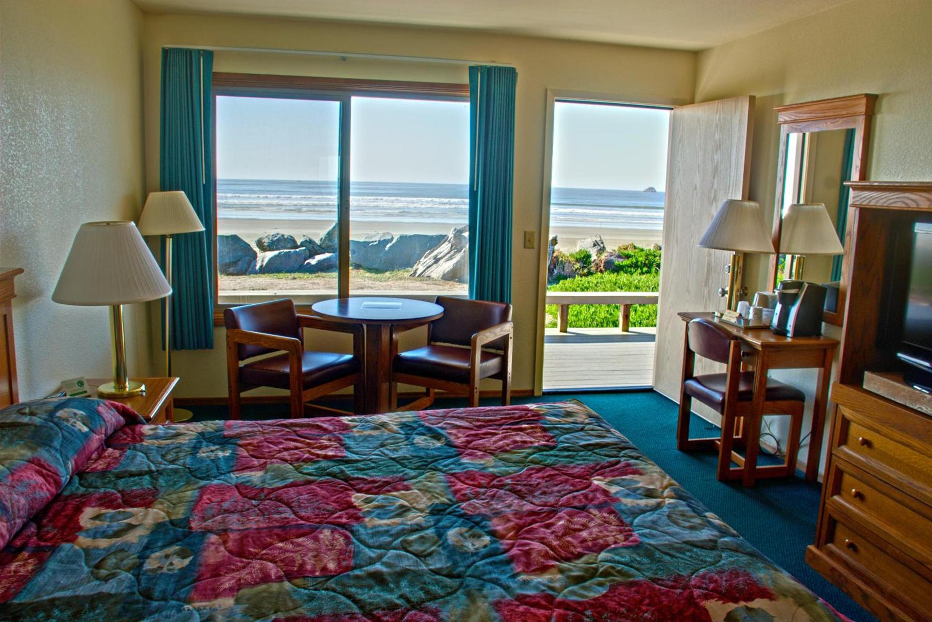 Crescent Beach Motel photo 33