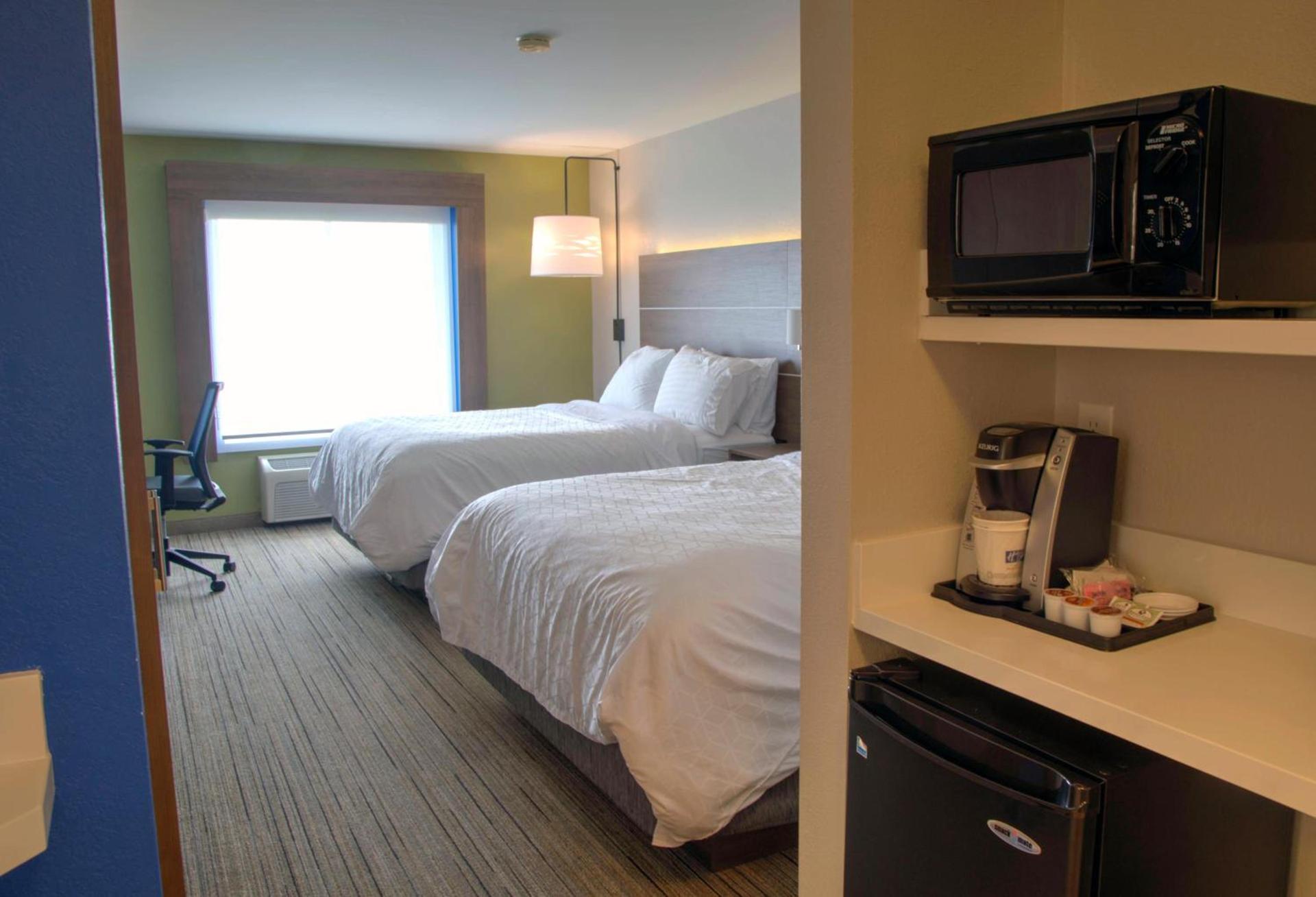 Holiday Inn Express Rochelle by IHG photo 18