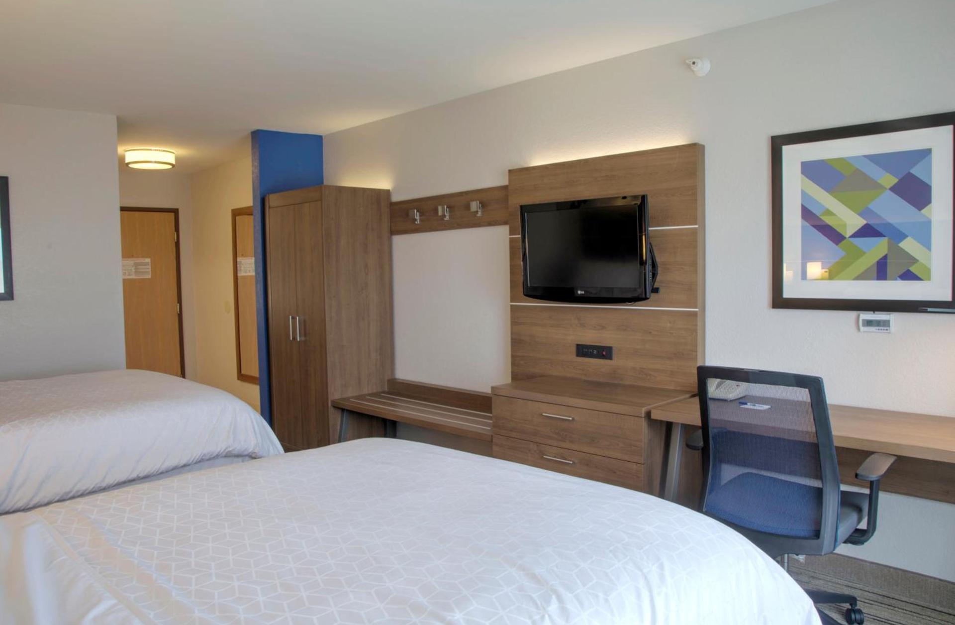 Holiday Inn Express Rochelle by IHG photo 14