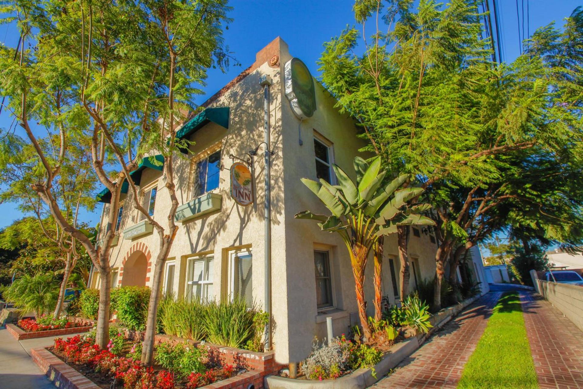 Santa Paula Inn photo 33