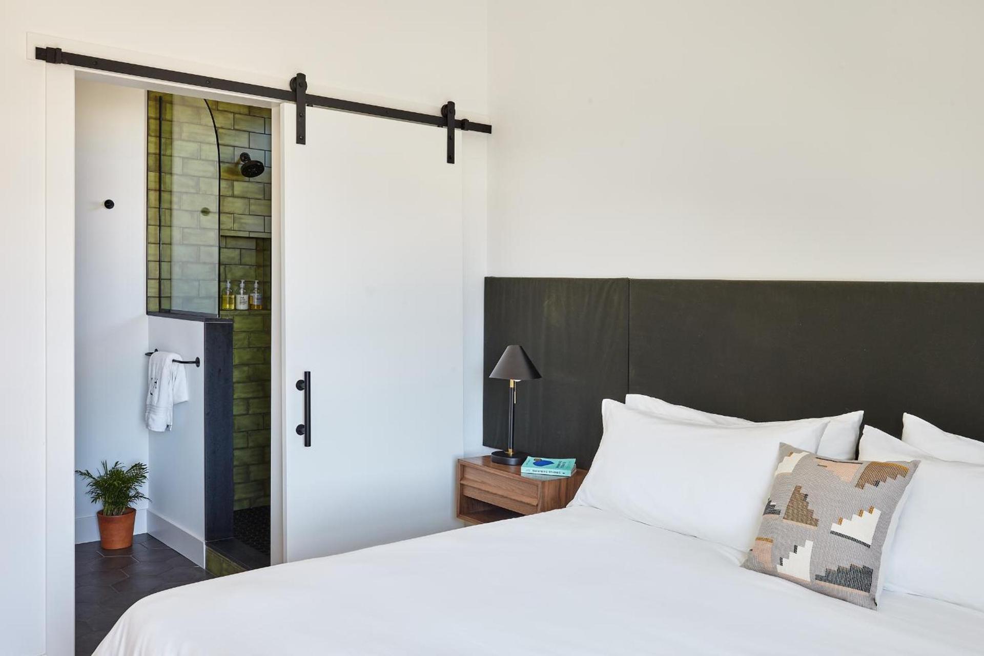 Lokal Hotel Cape May photo 12