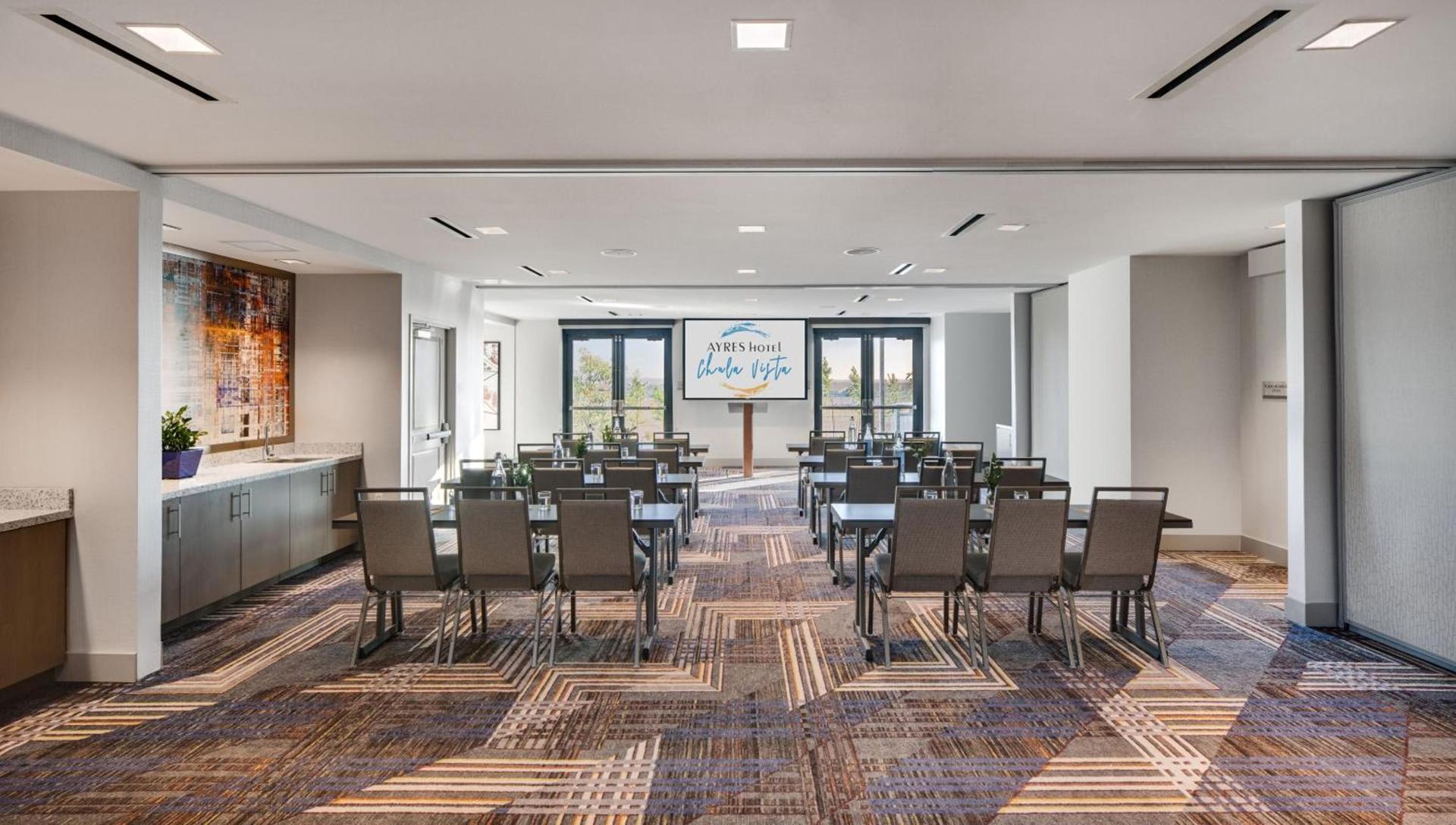 Ayres Hotel San Diego South - Chula Vista photo 25