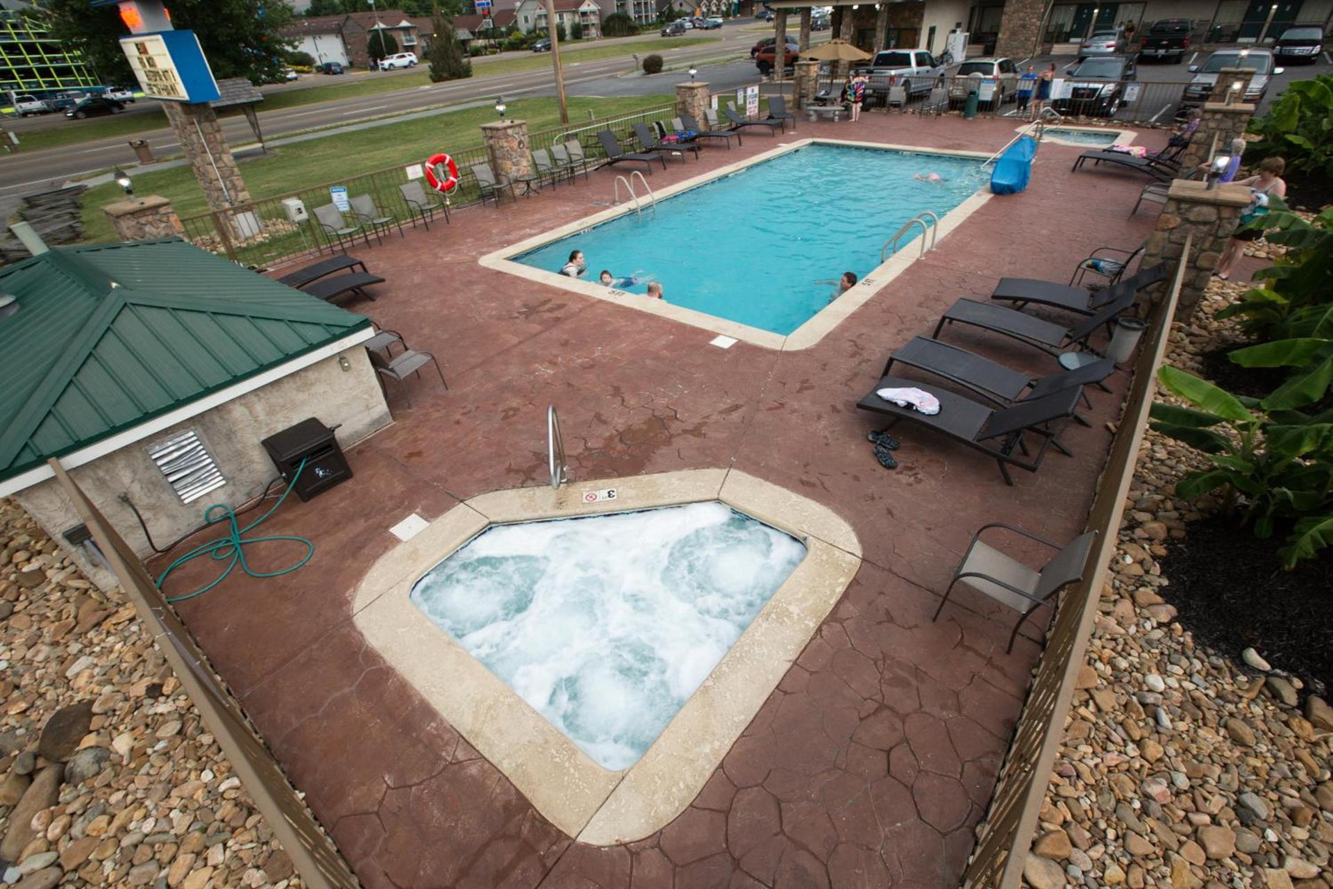 Mountain Breeze Motel photo 8