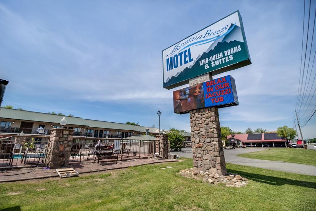 Mountain Breeze Motel photo 4