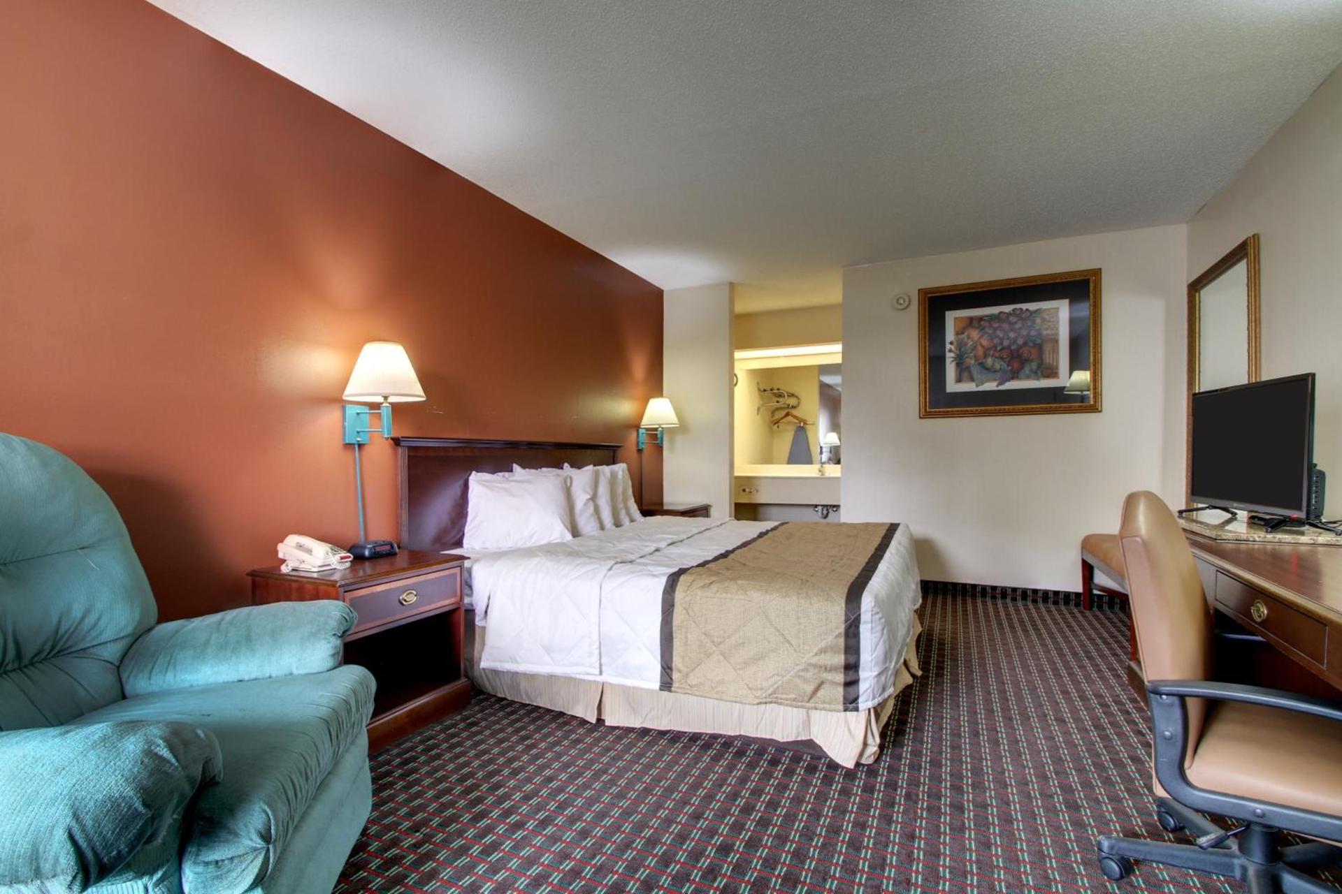 Key West Inn - LaFayette photo 2