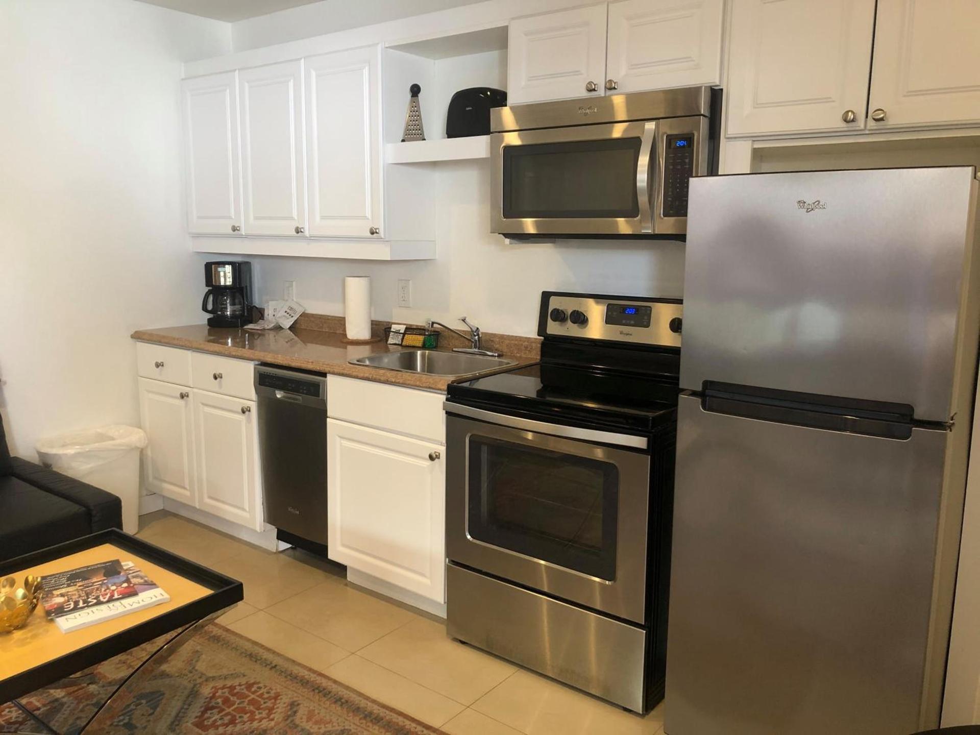 Captiva Beach Resort (open private beach access) photo 22