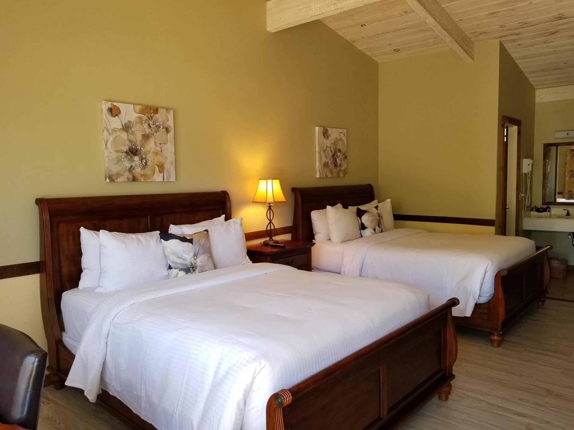 Carmel Valley Lodge photo 19