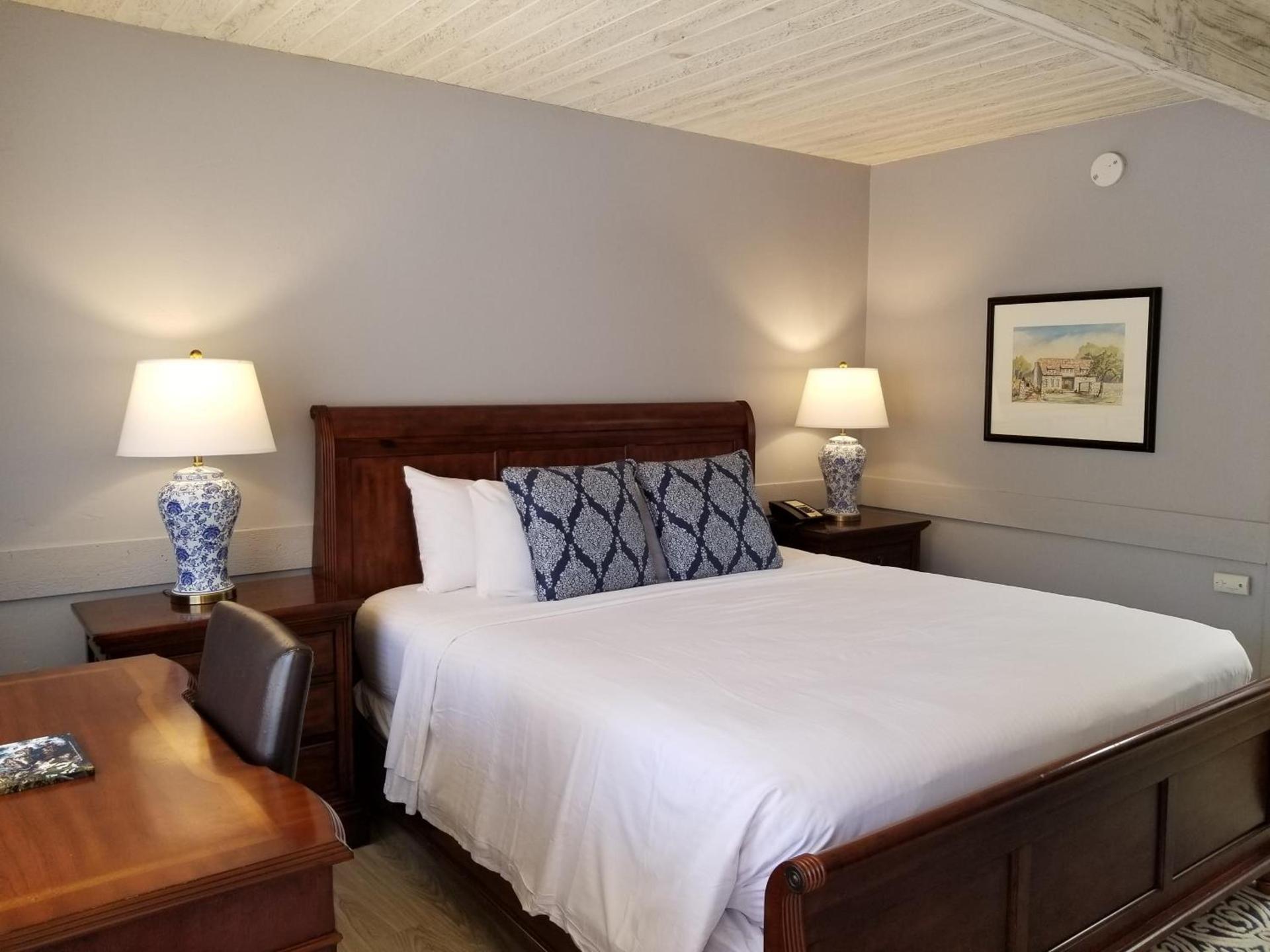 Carmel Valley Lodge photo 22