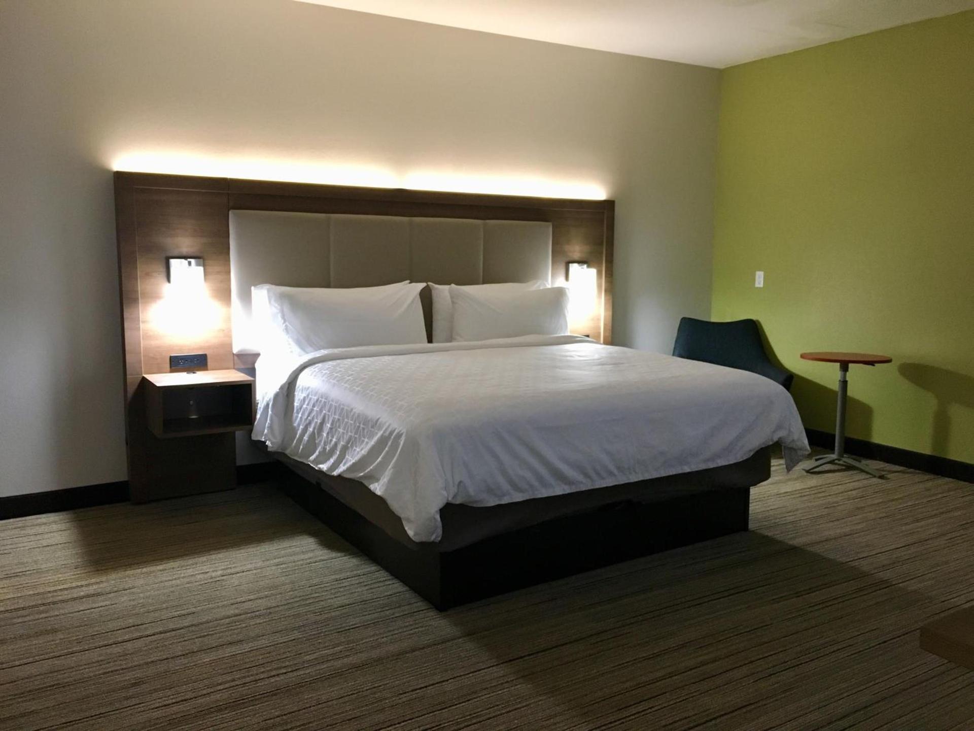 Holiday Inn Express - Grand Island by IHG photo 47