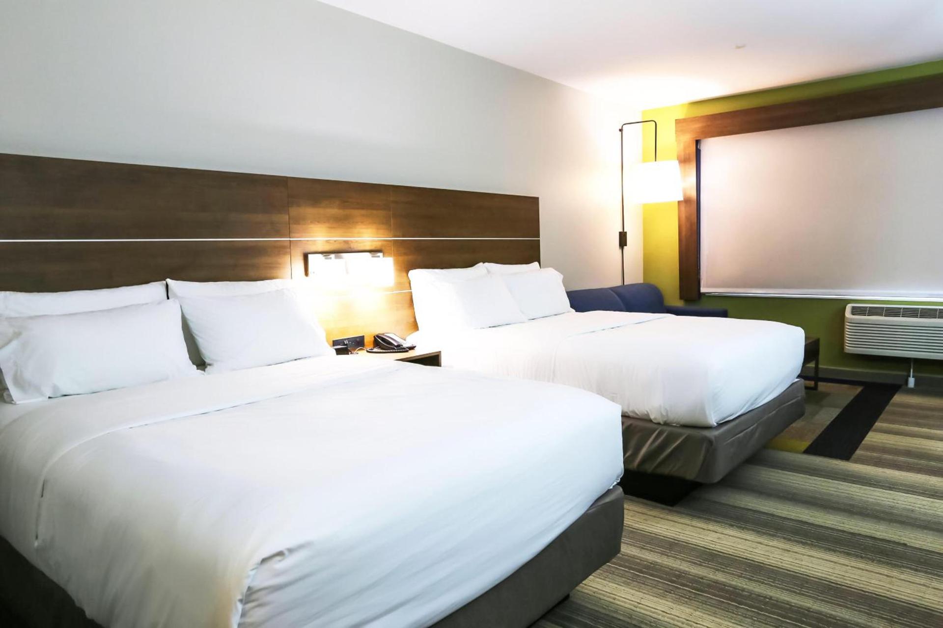 Holiday Inn Express & Suites - Houston IAH - Beltway 8 by IHG photo 53