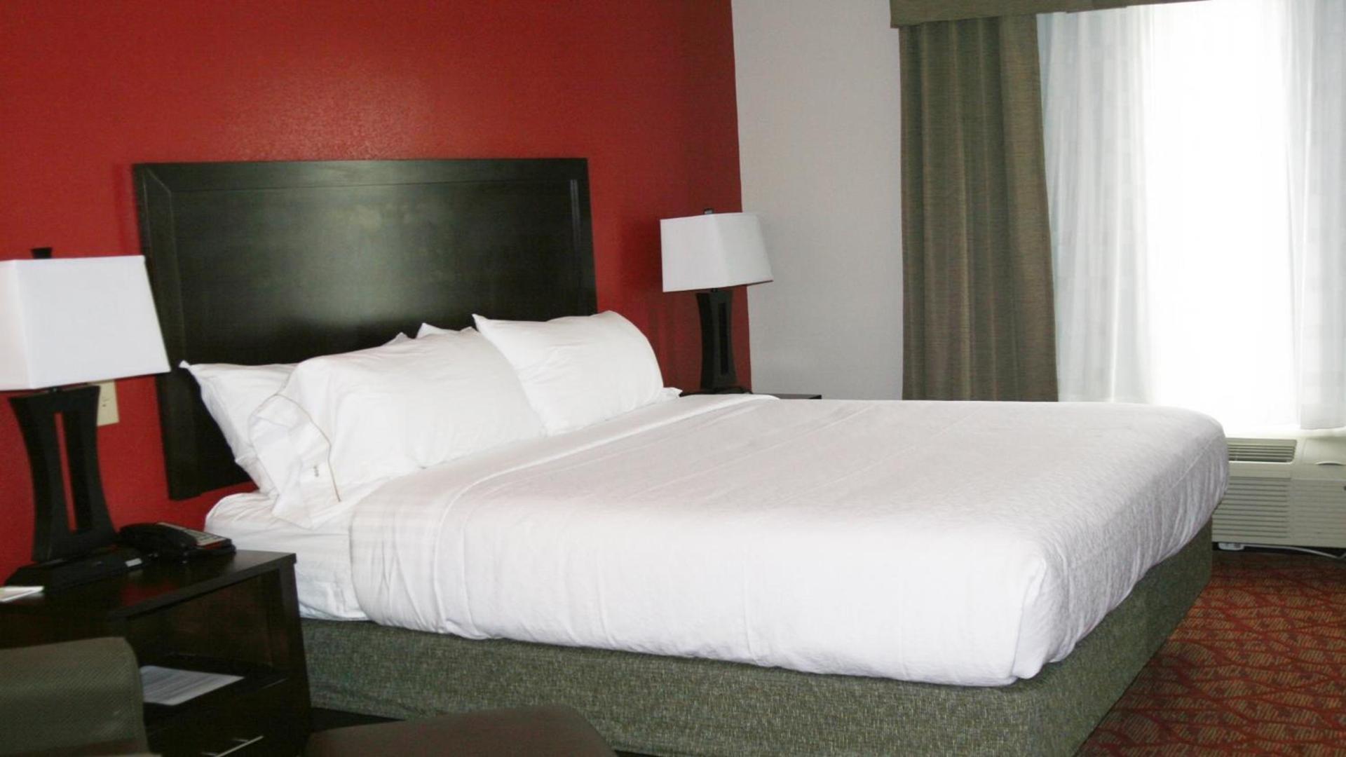 Holiday Inn Guin by IHG photo 30