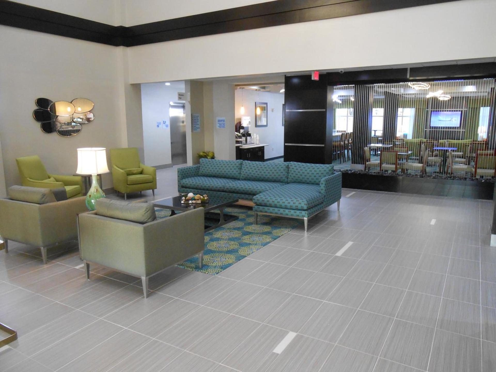 Holiday Inn Express & Suites Houston Northwest-Brookhollow by IHG photo 29