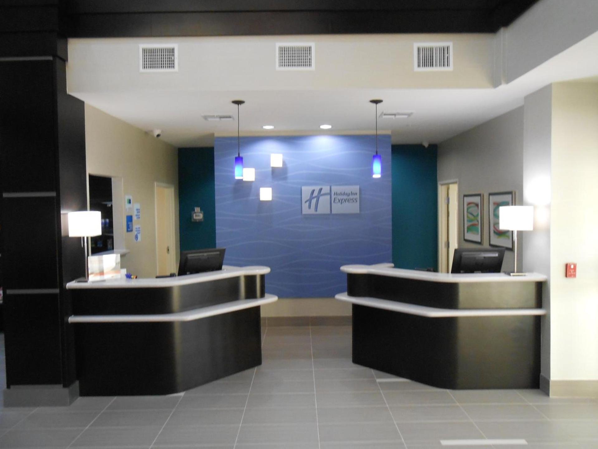 Holiday Inn Express & Suites Houston Northwest-Brookhollow by IHG photo 25
