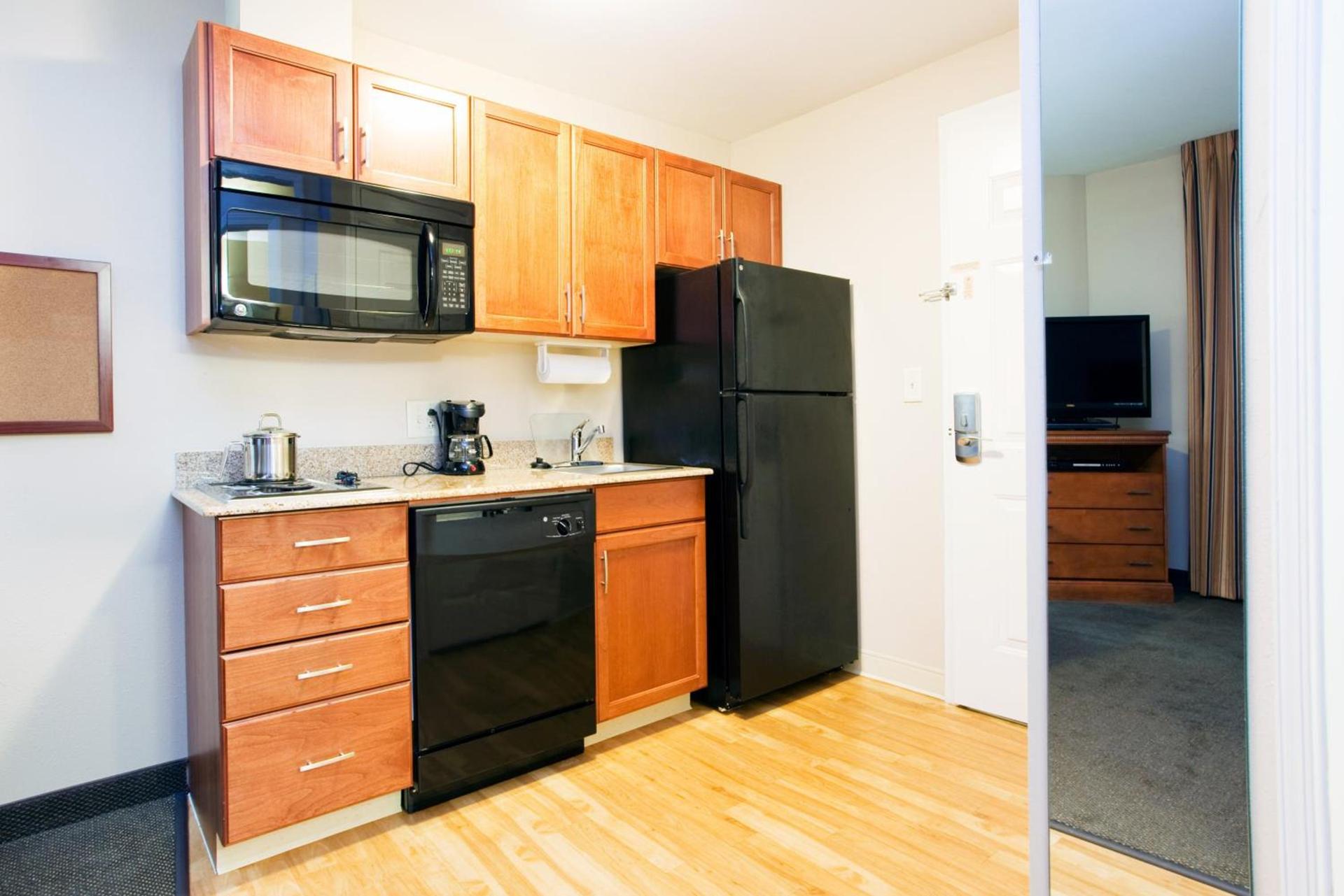 Candlewood Suites Jacksonville by IHG photo 24