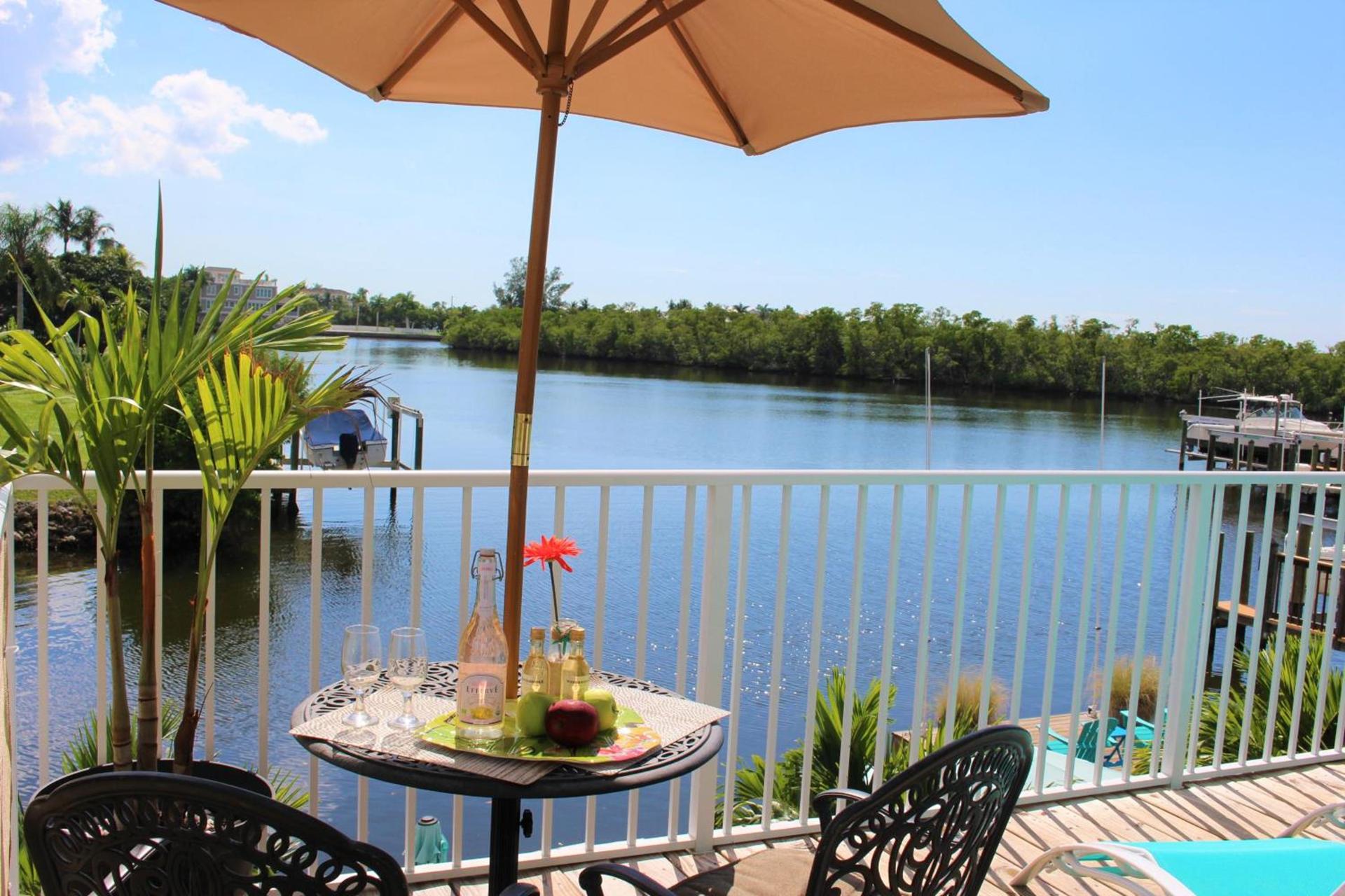 Latitude 26 Waterfront Boutique Resort - Bonita Springs photo 15