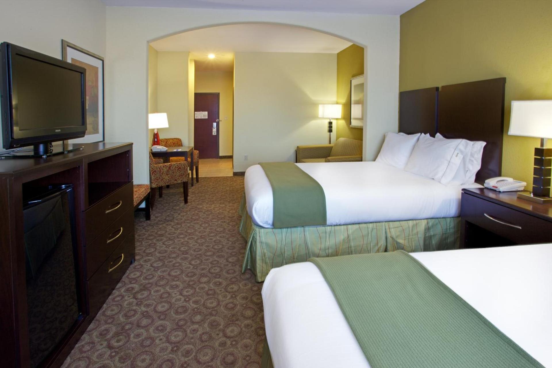 Holiday Inn Express Hotel & Suites Waller by IHG photo 6