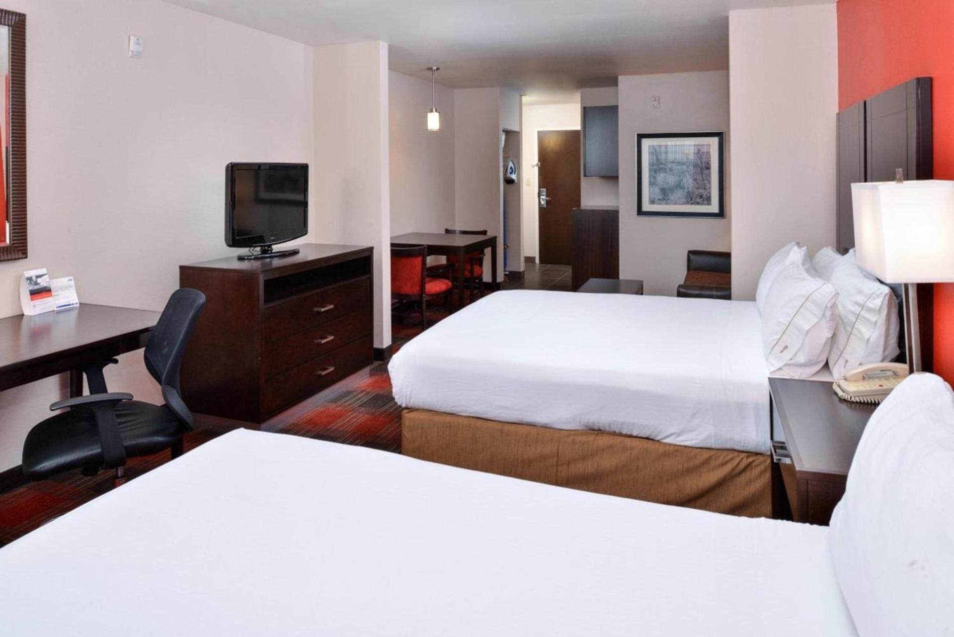 Holiday Inn Express Kingman by IHG photo 31