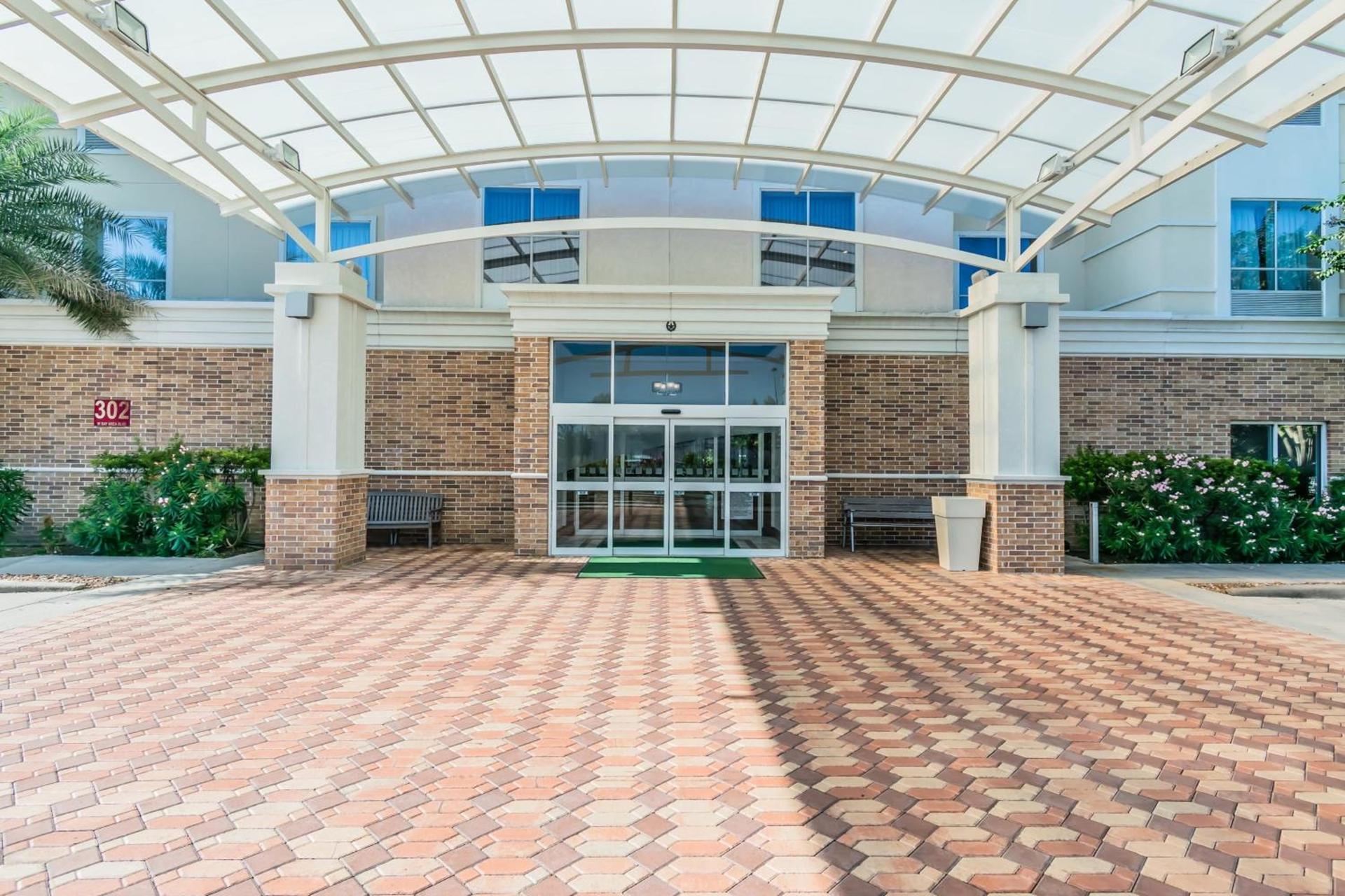 Holiday Inn Houston-Webster by IHG photo 36