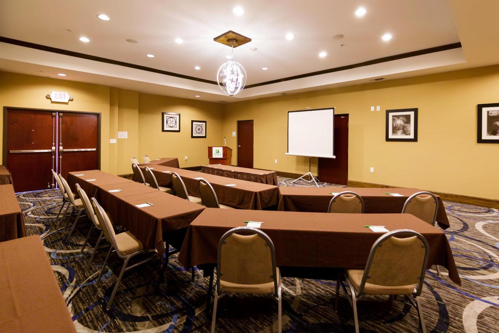 Holiday Inn Houston-Webster by IHG photo 3