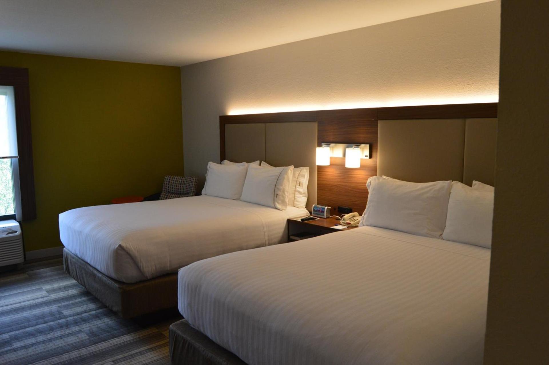 Holiday Inn Express Hotel & Suites Jacksonville-South by IHG photo 13