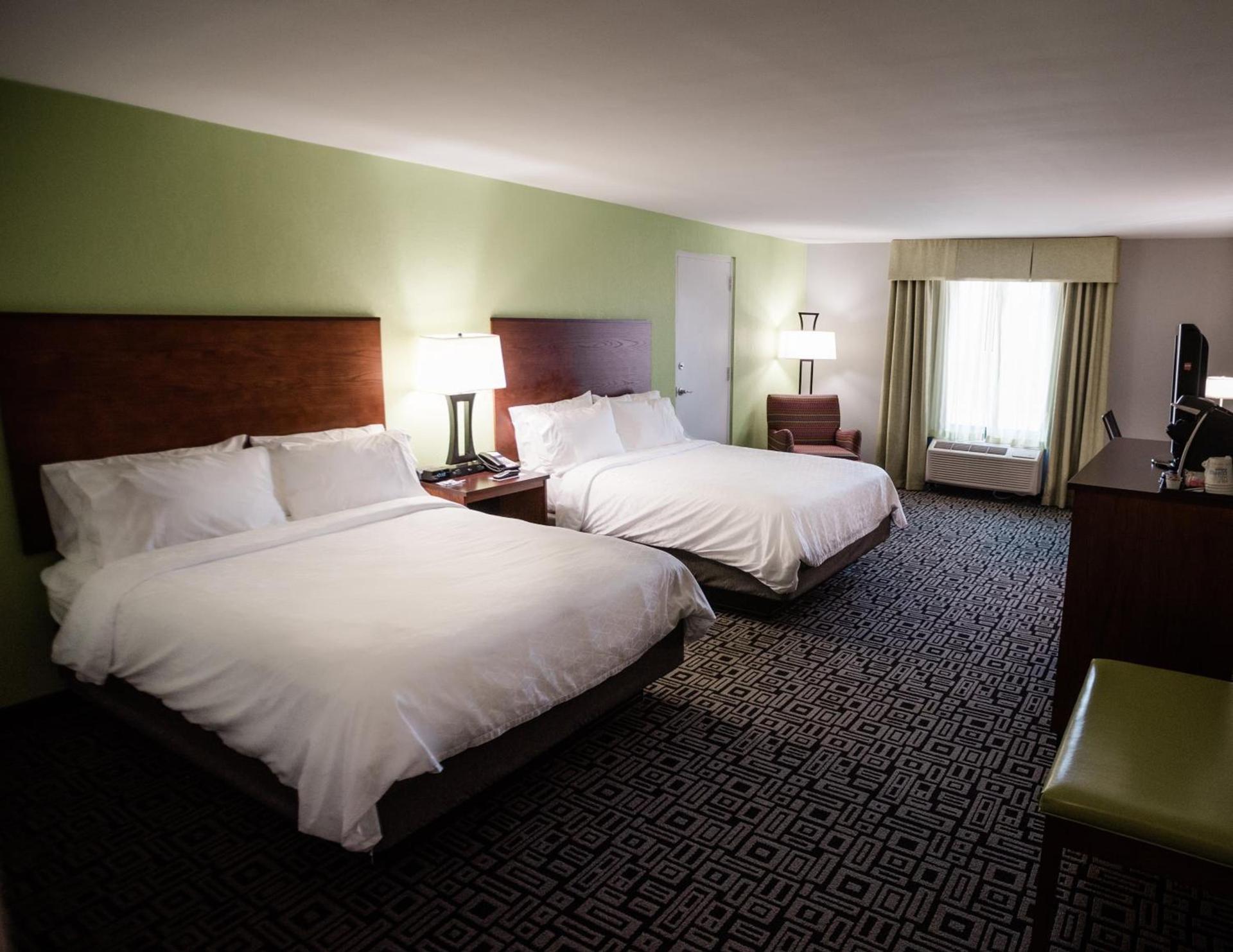 Holiday Inn Express Hickory - Hickory Mart by IHG photo 38