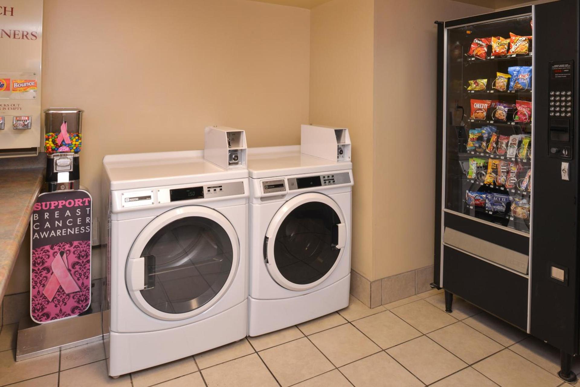 Holiday Inn Express La Junta by IHG photo 35