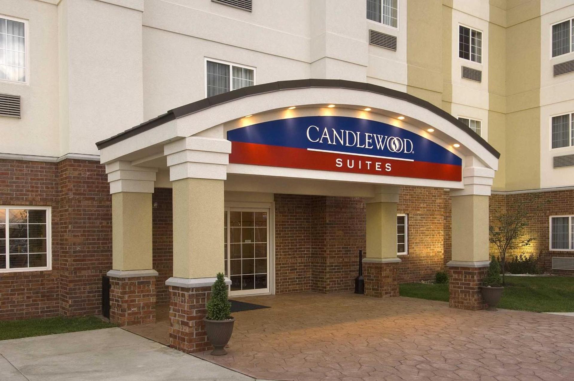 Candlewood Suites Indianapolis Northwest by IHG photo 26