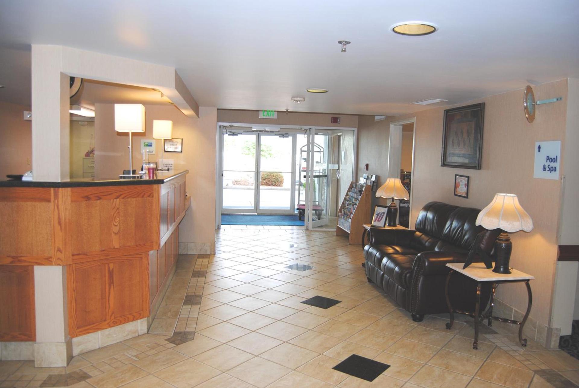 Holiday Inn Express La Junta by IHG photo 32
