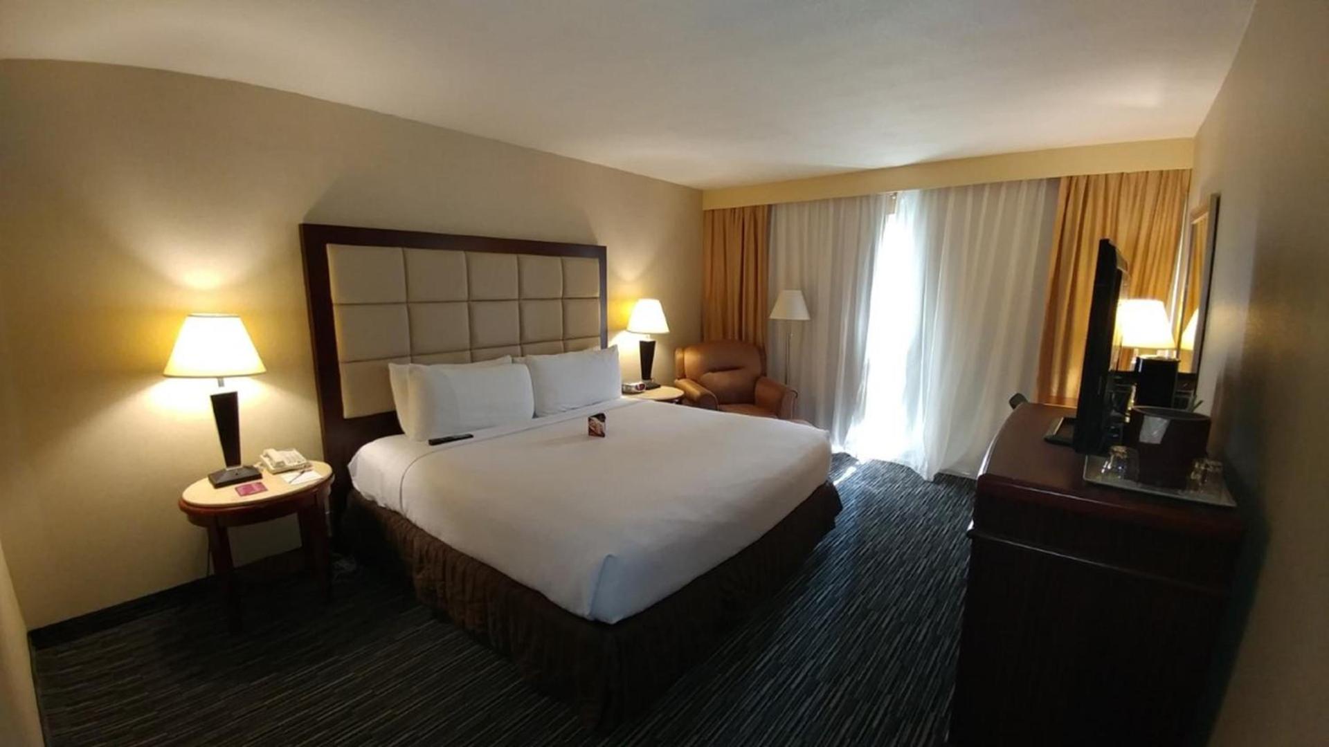 Wyndham Houston near NRG Park - Medical Center photo 52
