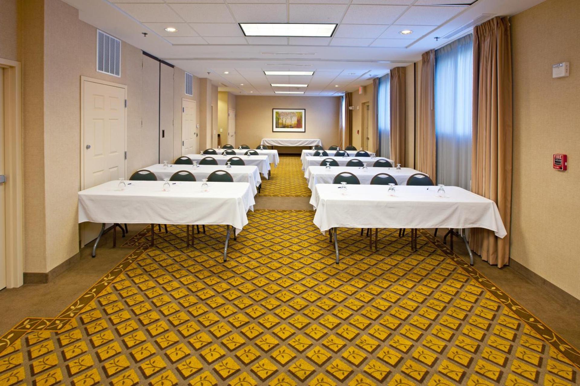 Candlewood Suites Indianapolis Downtown Medical District by IHG photo 90