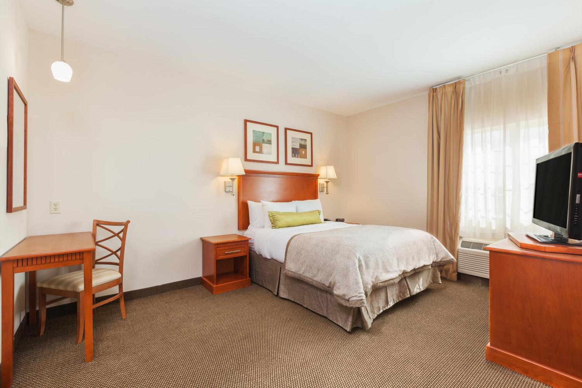 Candlewood Suites Georgetown by IHG photo 8