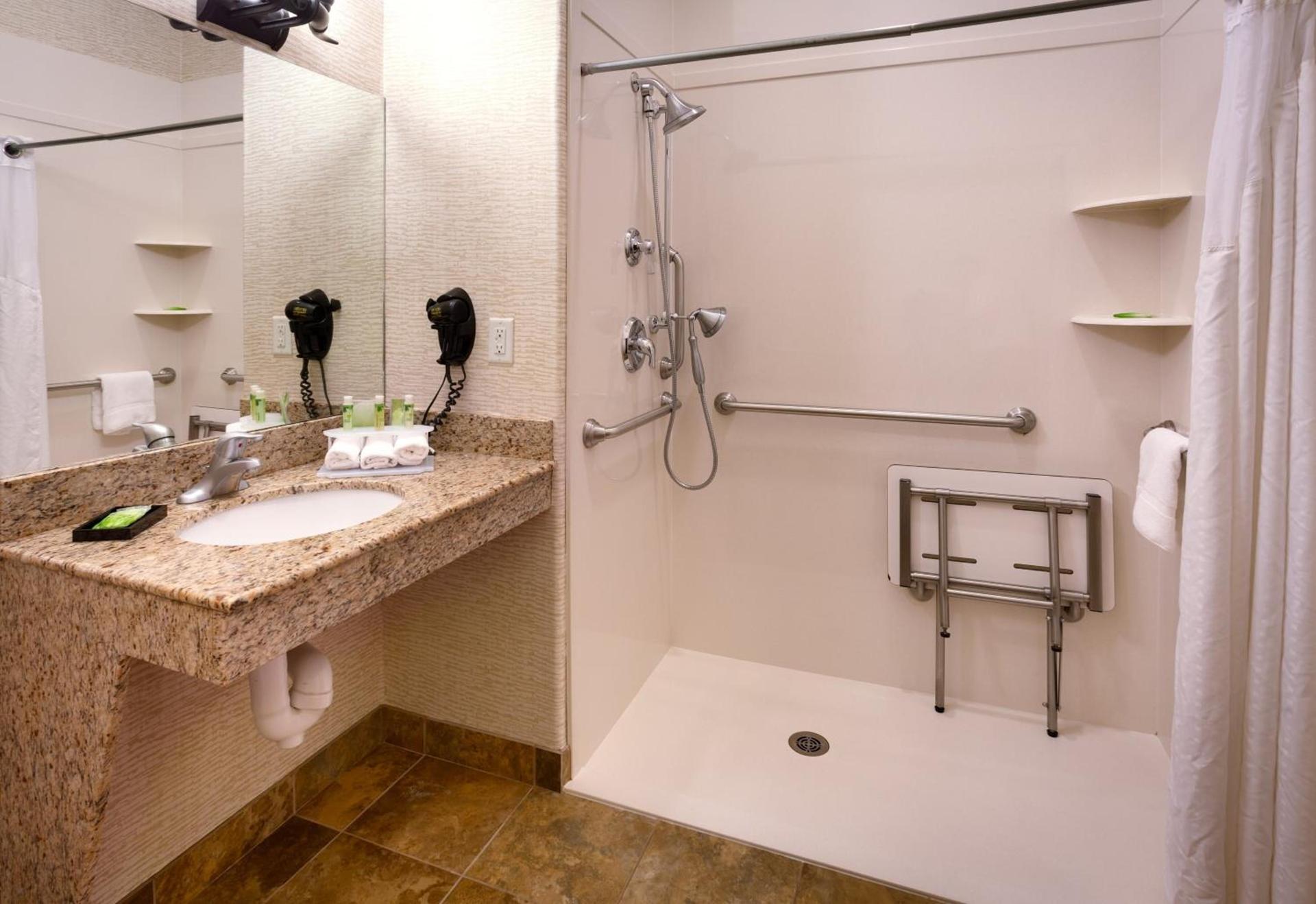 Holiday Inn Express & Suites Kanab by IHG photo 37