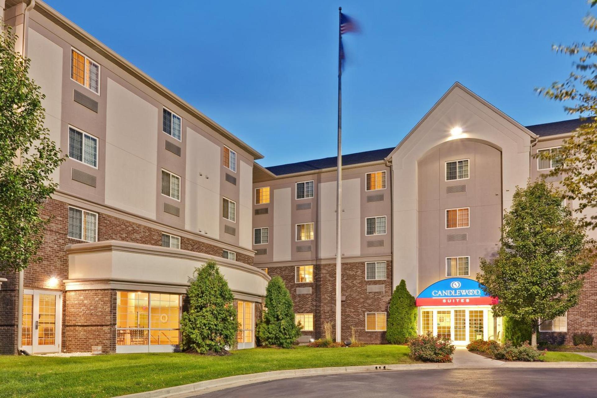 Candlewood Suites Indianapolis Northeast by IHG photo 1
