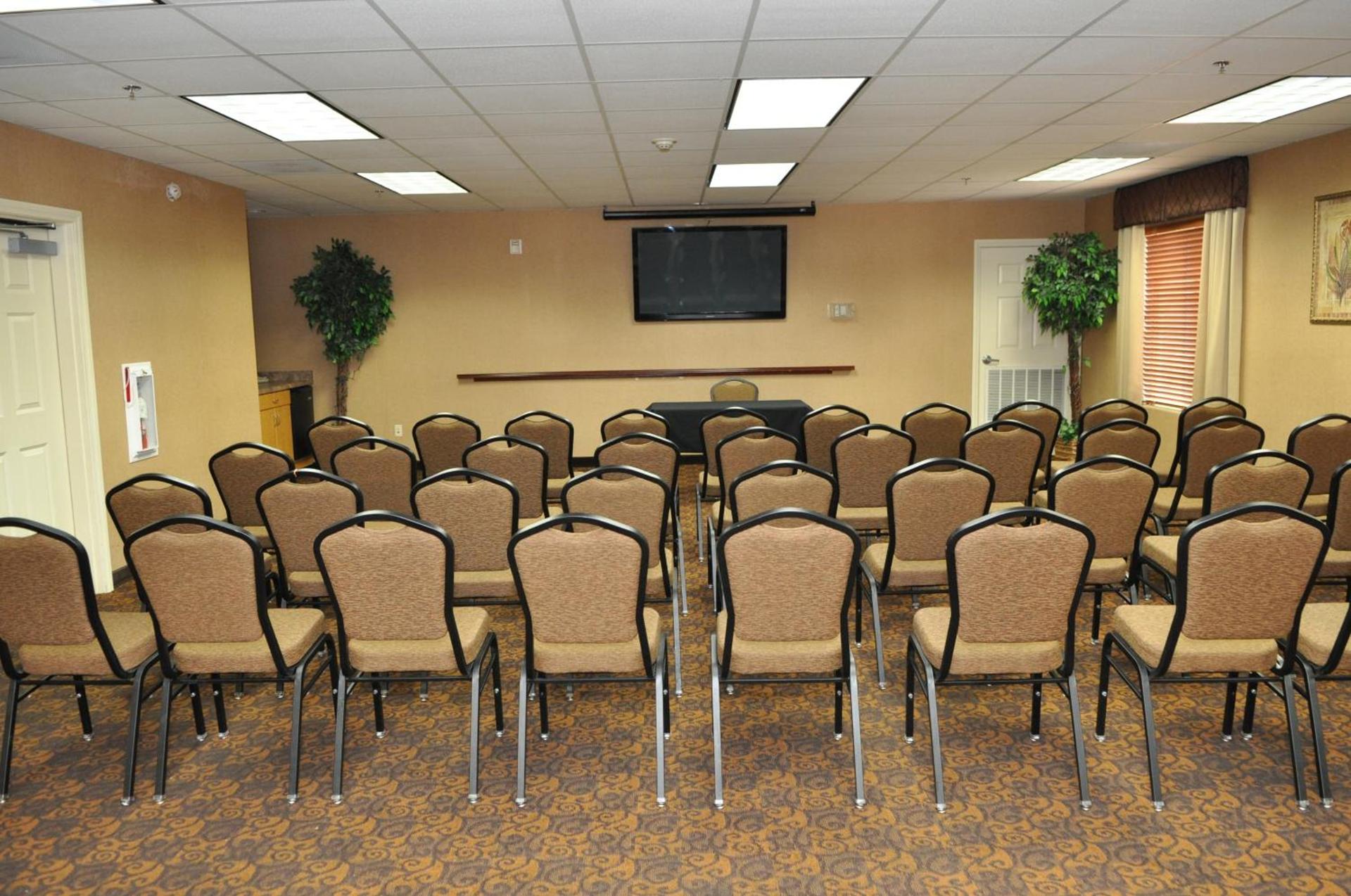 Holiday Inn Express Las Vegas-Nellis by IHG photo 31