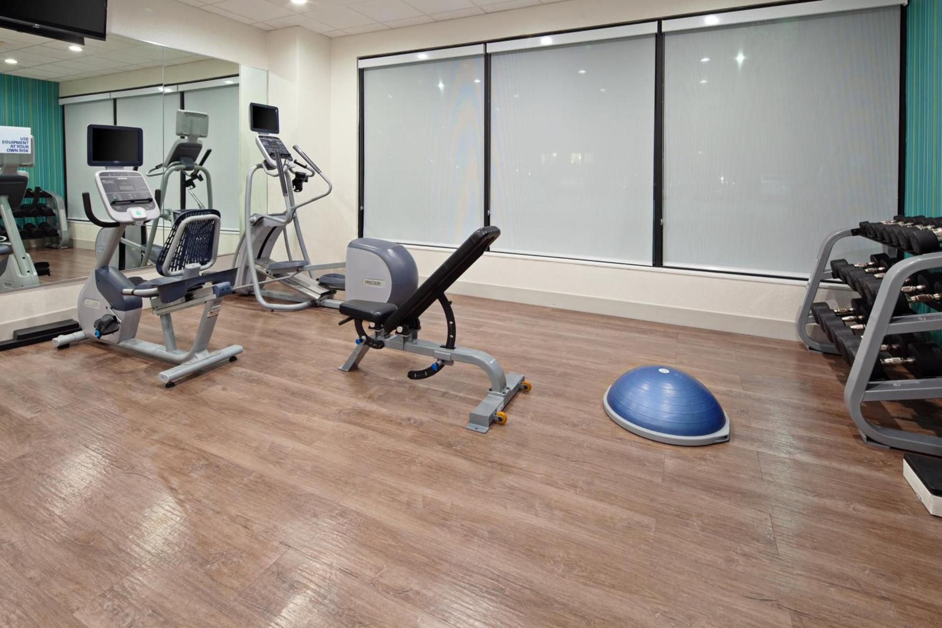 Holiday Inn Express Los Angeles LAX Airport by IHG photo 5