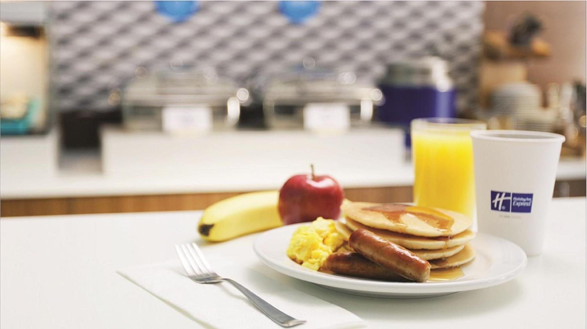 Holiday Inn Express & Suites - Jacksonville W - I295 and I10 by IHG photo 19