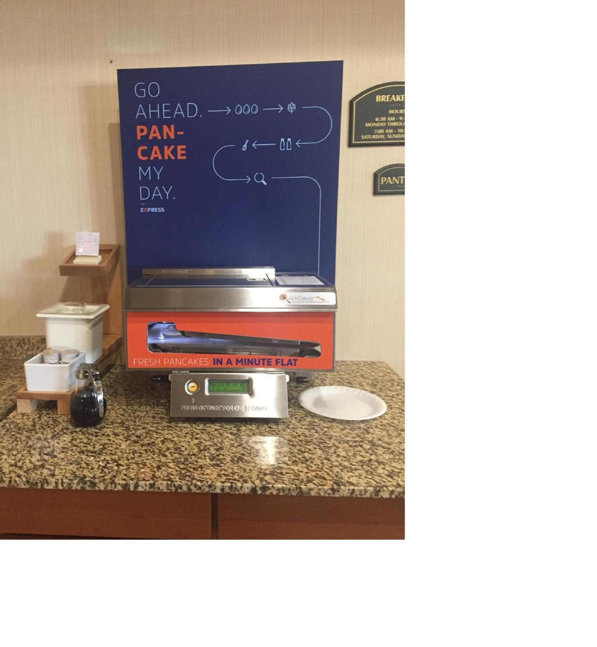 Holiday Inn Express Hotel & Suites Howell by IHG photo 26