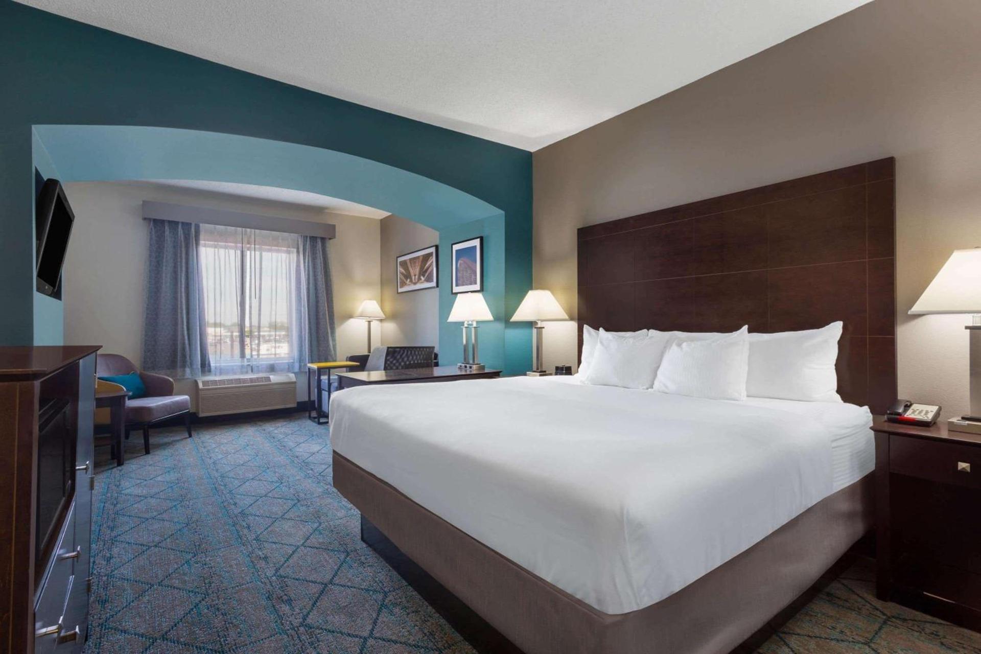 La Quinta by Wyndham Columbus West - Hilliard photo 6